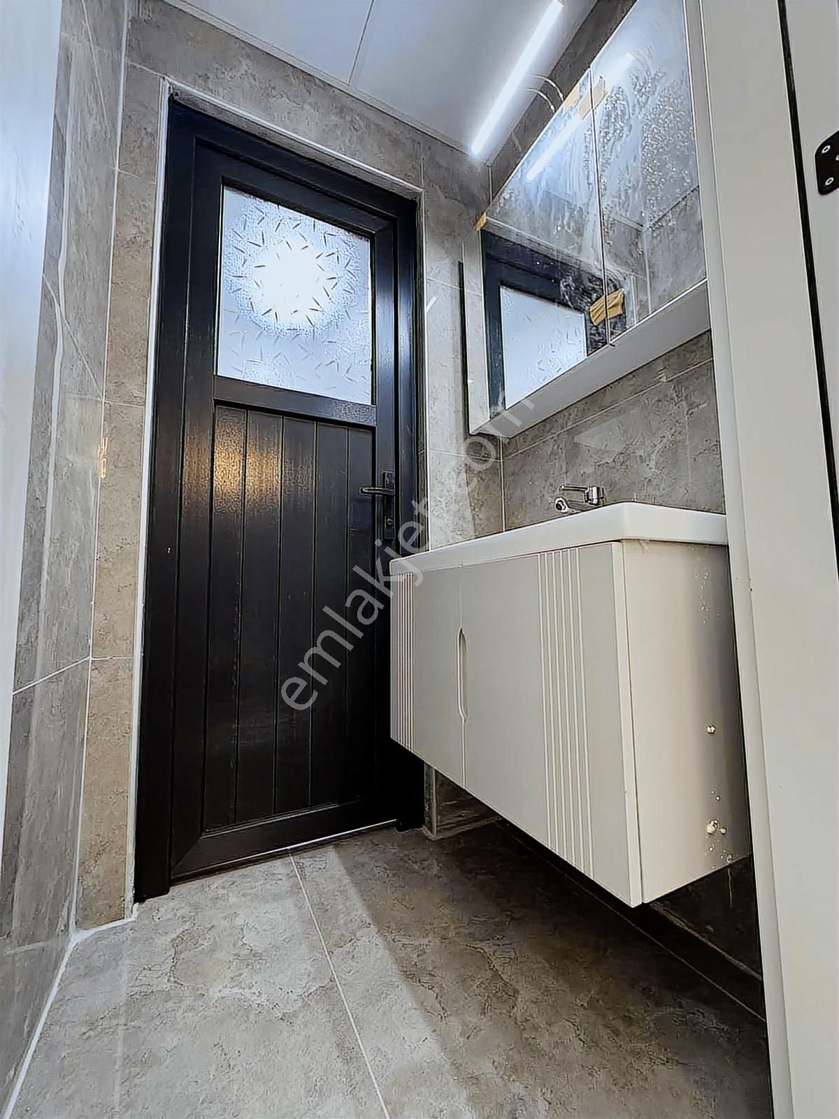 T.e.s'den Ultra Lüx Cadde Üstü Arakat Yerden Isıtma En Geniş 2+1 - Görsel 13