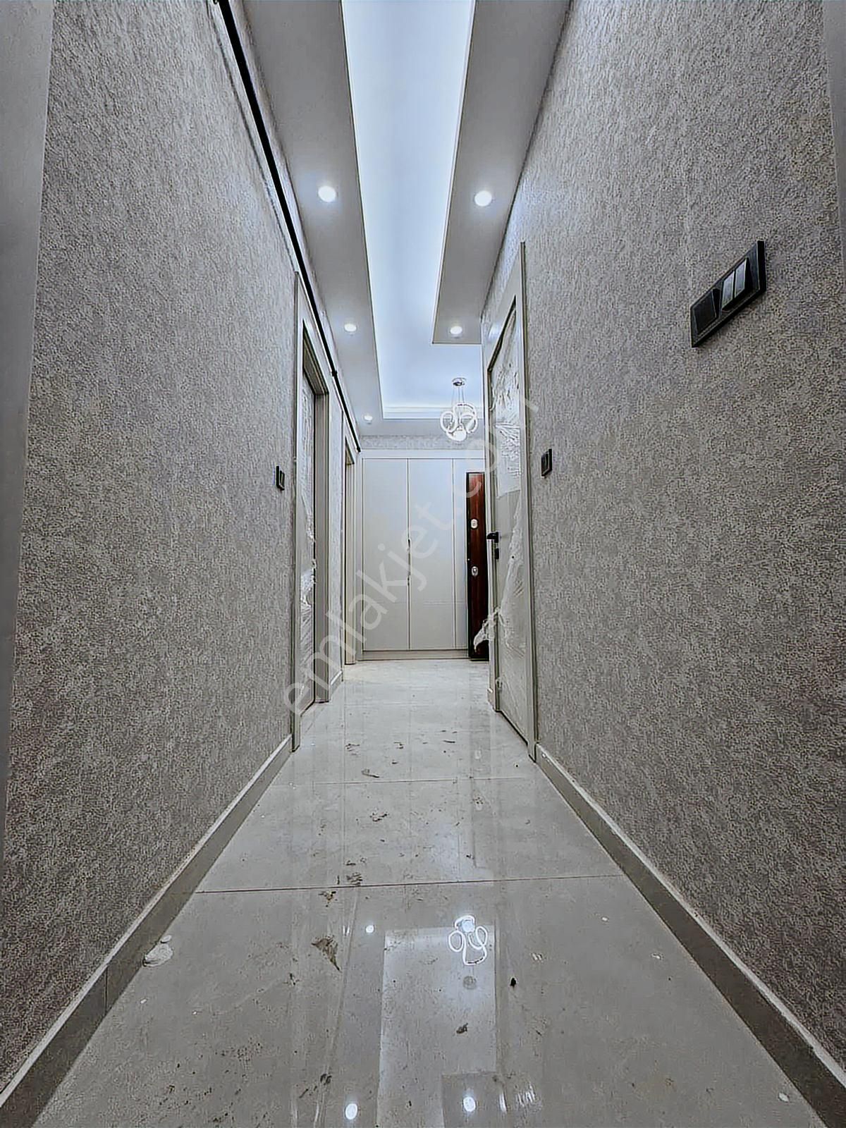 T.e.s'den Ultra Lüx Cadde Üstü Arakat Yerden Isıtma En Geniş 2+1 - Görsel 17