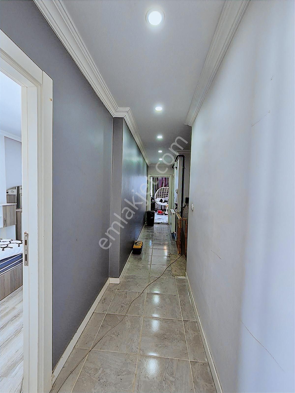 Göçerler'de Dgazlı Havuzlu Cam Balkon Site İçi 5+1 Dubleks Daire - Görsel 20