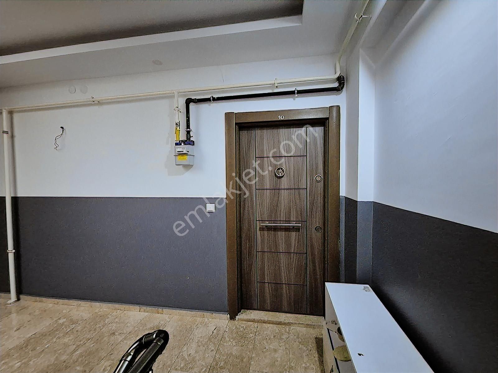 Göçerler'de Dgazlı Havuzlu Cam Balkon Site İçi 5+1 Dubleks Daire - Görsel 35