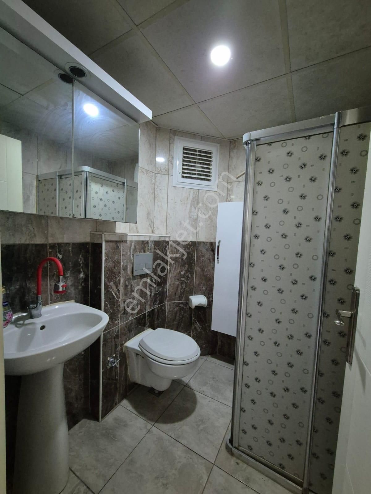 Göçerler'de Dgazlı Havuzlu Cam Balkon Site İçi 5+1 Dubleks Daire - Görsel 27