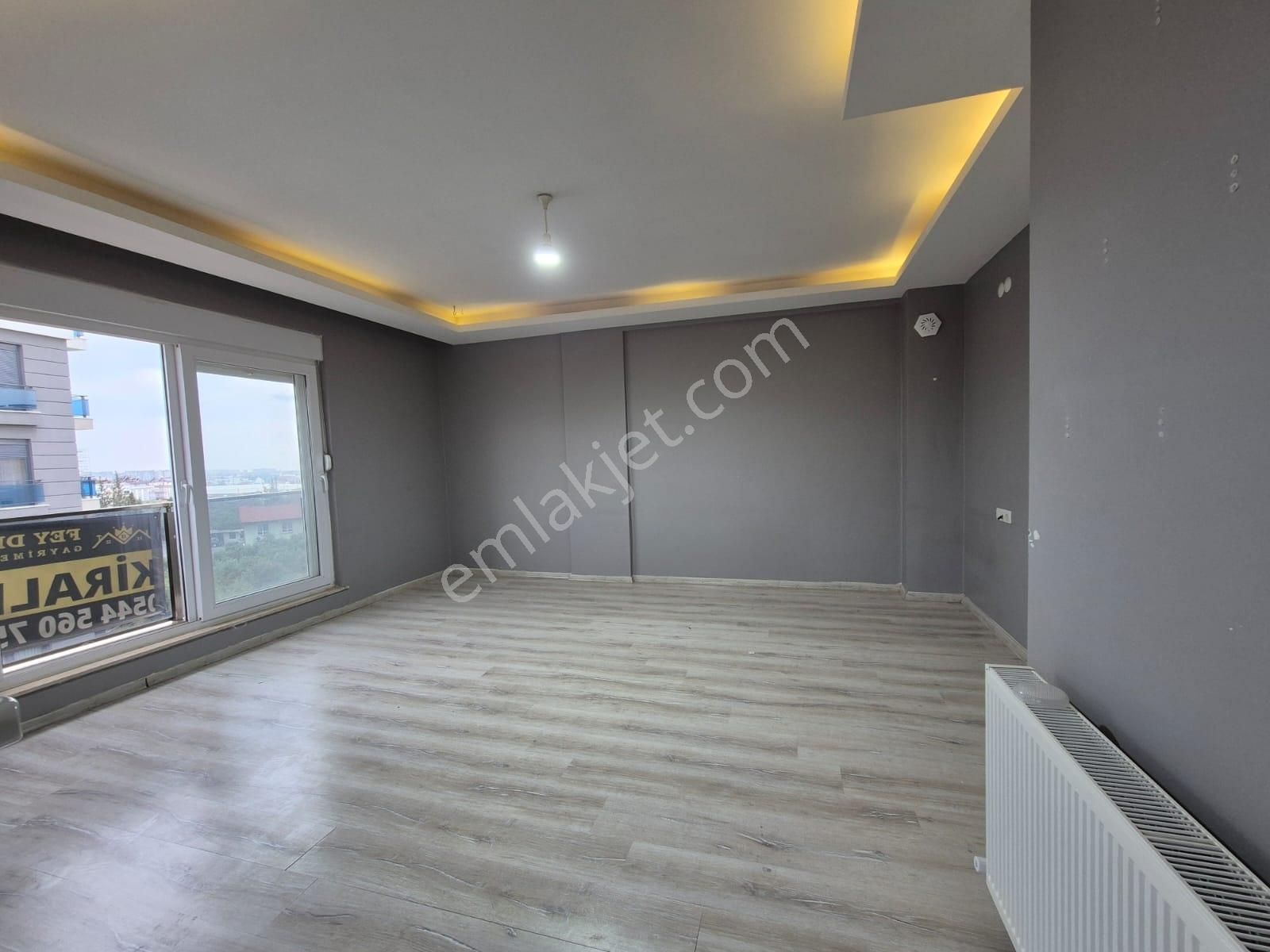 Göçerler'de Dgazlı Havuzlu Cam Balkon Site İçi 5+1 Dubleks Daire - Görsel 29