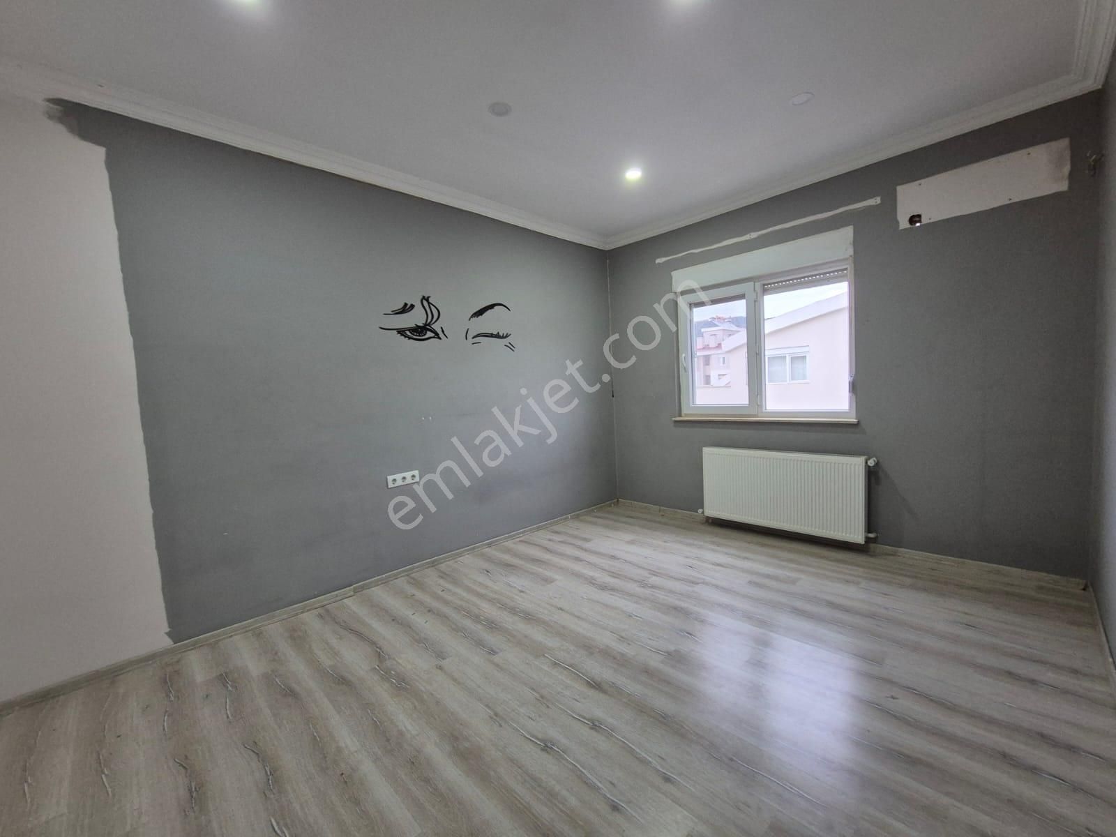 Göçerler'de Dgazlı Havuzlu Cam Balkon Site İçi 5+1 Dubleks Daire - Görsel 34