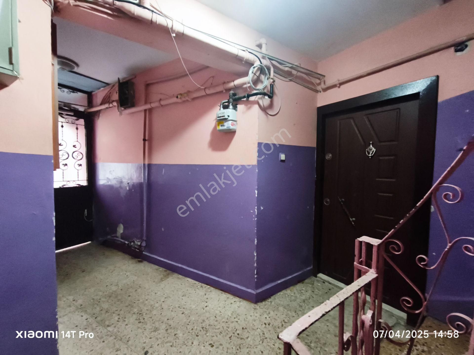 Fatih Ayvansaray Mh 1+1 / 65m2 / Düz Giriş / Bakımlı / Metrobüse 10 Dk, Memura - Görsel 23