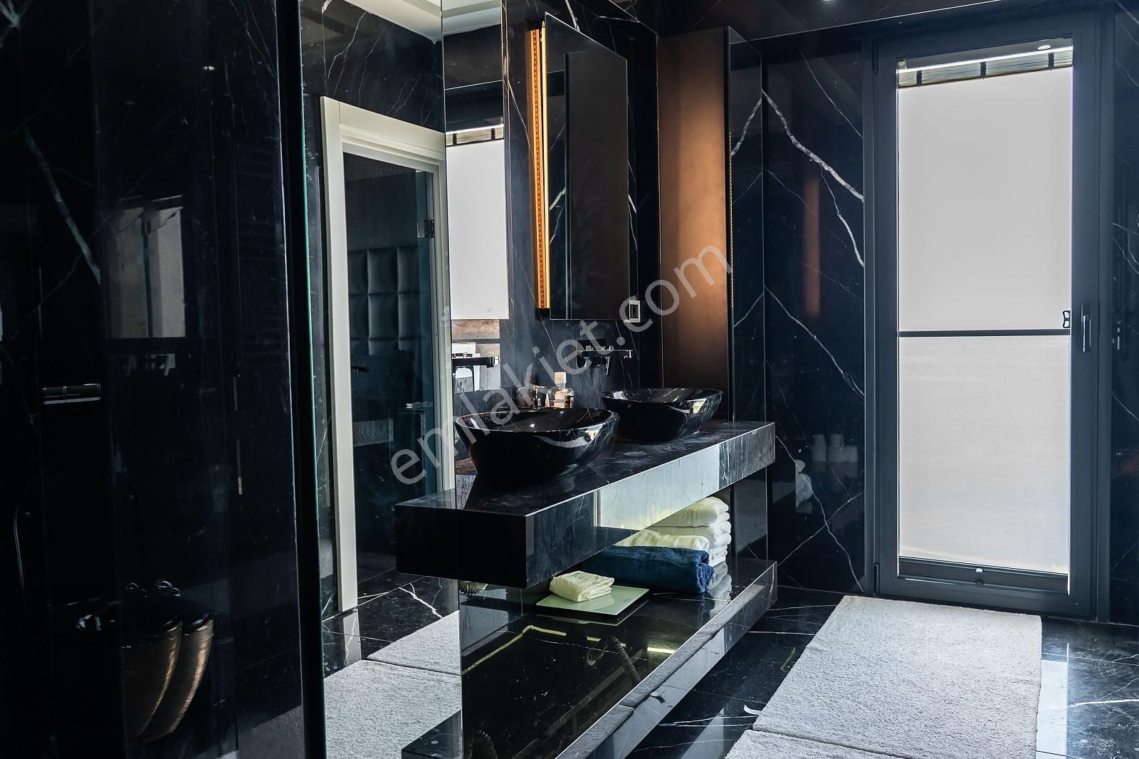 Yalıkavak'ta Marina Manzaralı, Modern Tasarımlı Villa | Tekce - Görsel 3