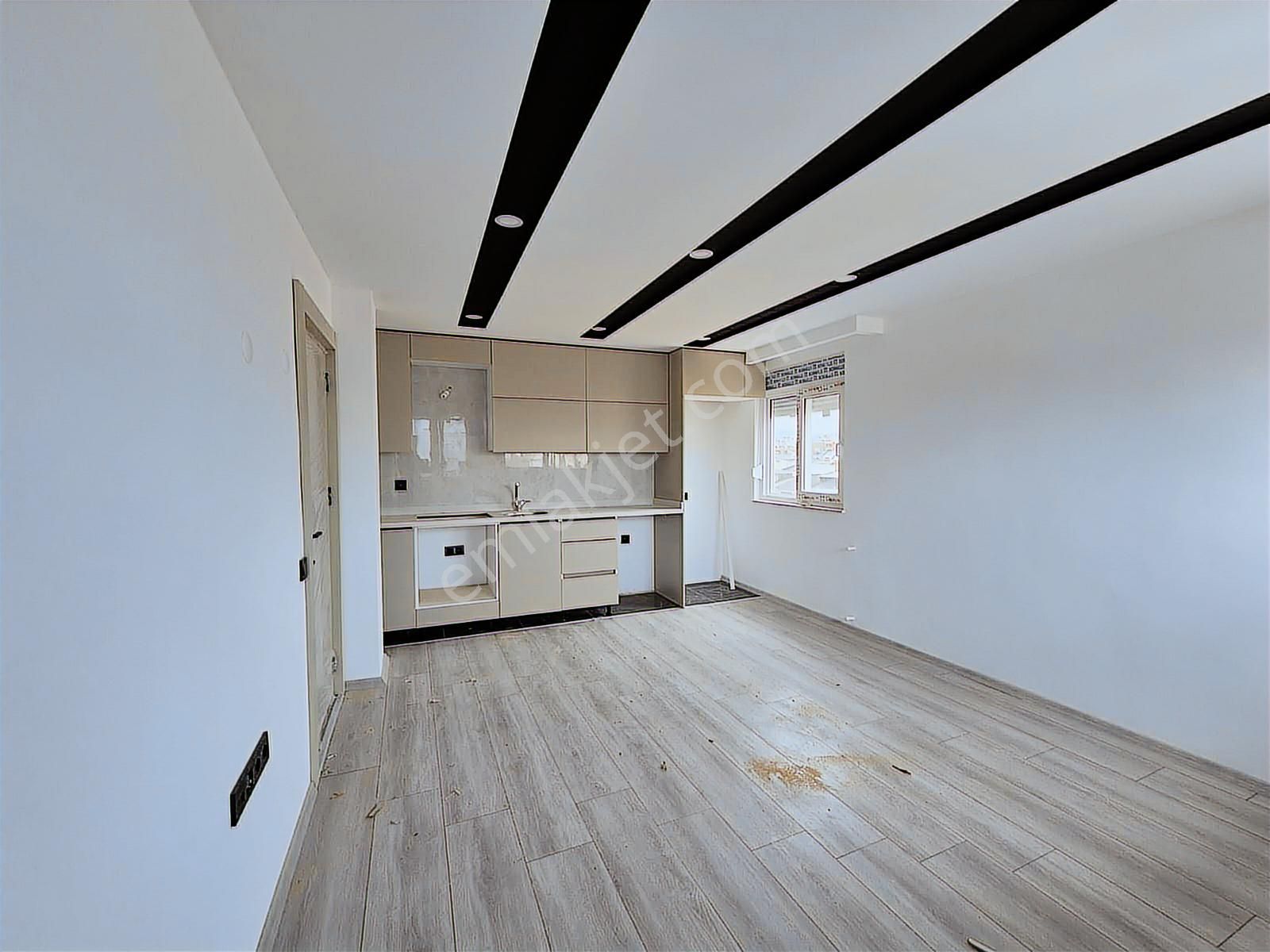Kanal Mah Asansörlü Tramvaya 300m İskanlı Cam Balkon 5+1 Daire - Görsel 27
