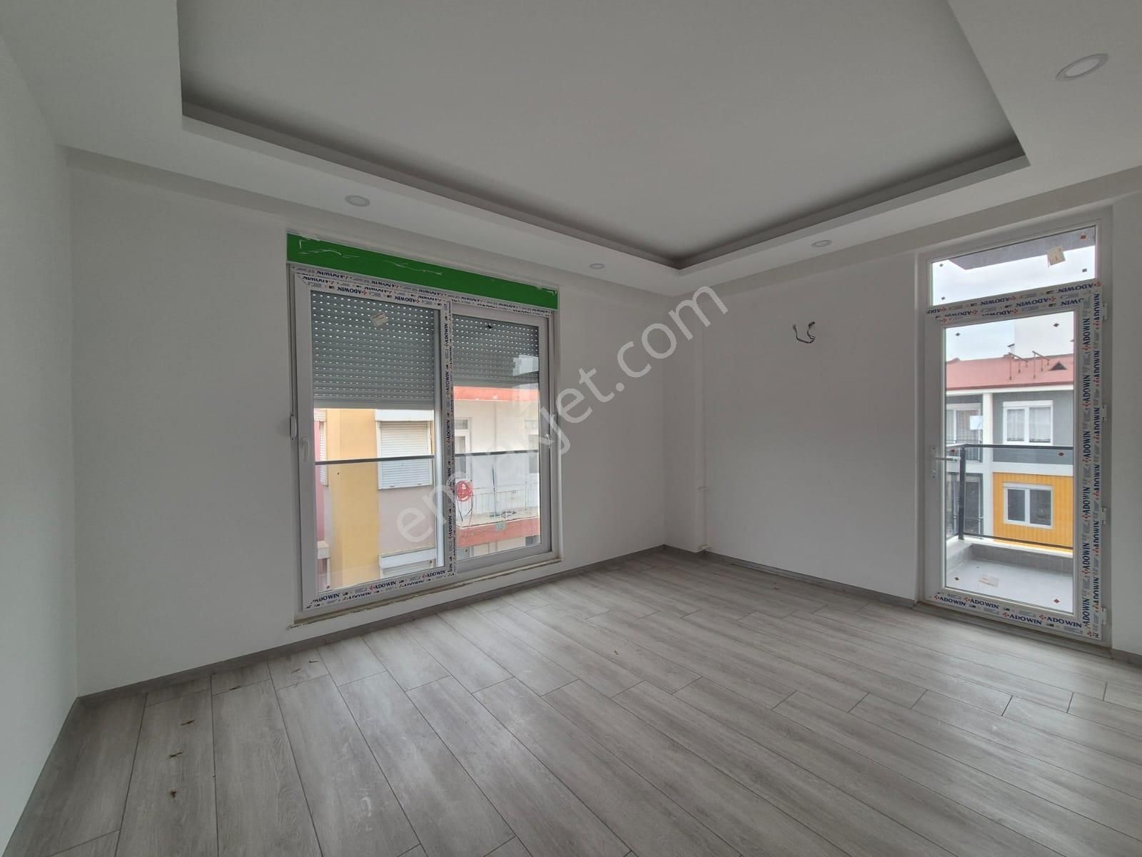 Kanal Mah Asansörlü Tramvaya 300m İskanlı Cam Balkon 5+1 Daire - Görsel 9