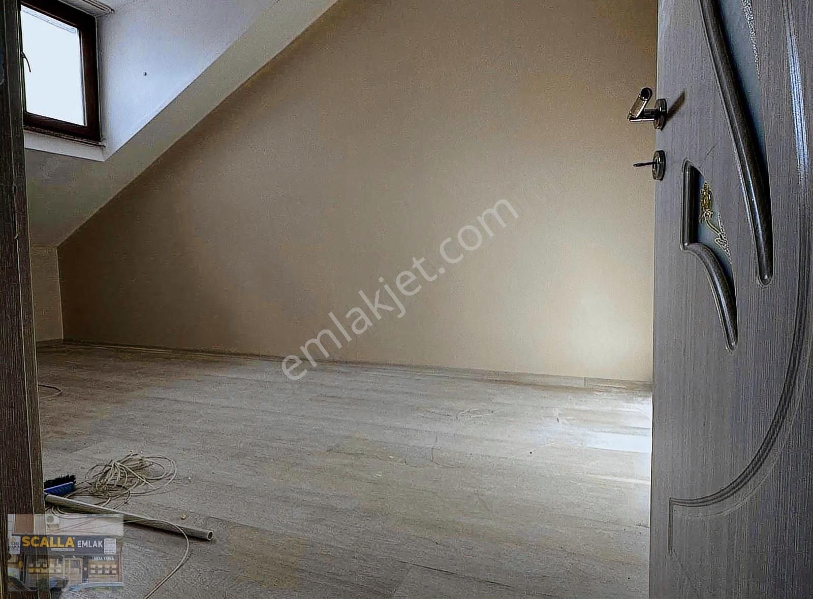 Beşyol Metrobüse Ve Aydın Üniye Yürüme Mesafesinde 2+1 Daire - Görsel 8