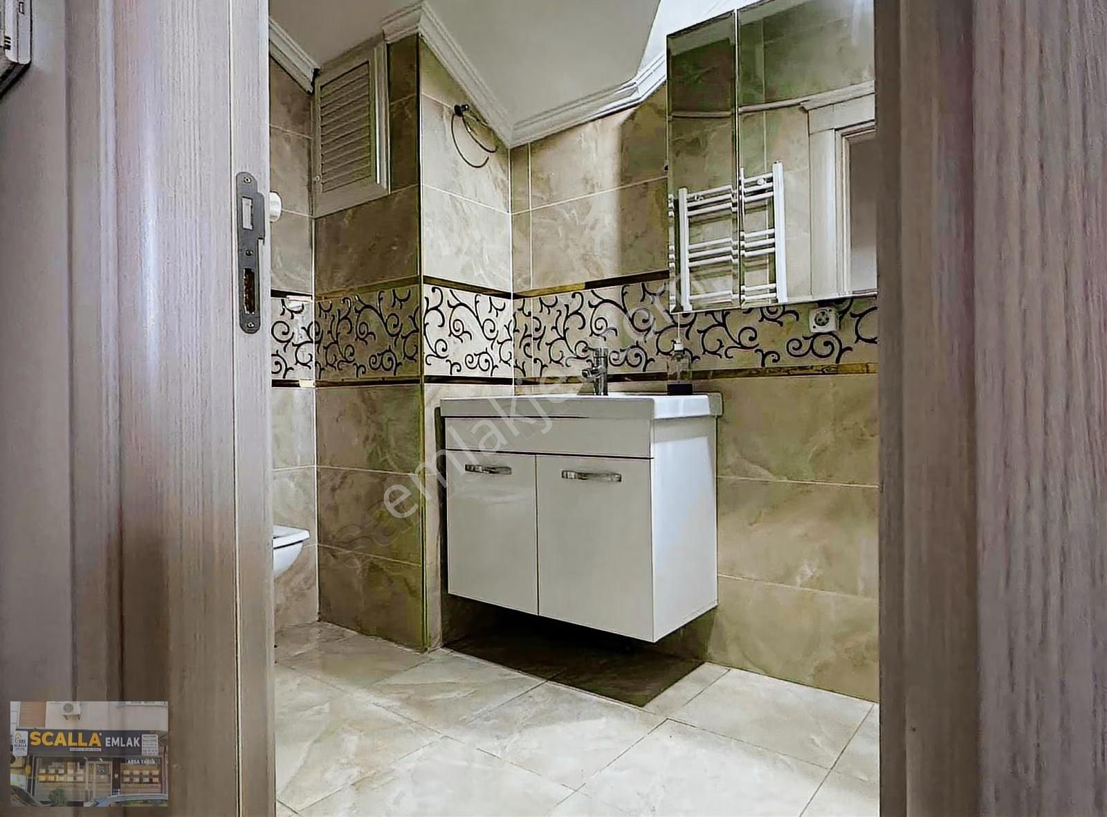 Beşyol Metrobüse Ve Aydın Üniye Yürüme Mesafesinde 2+1 Daire - Görsel 5