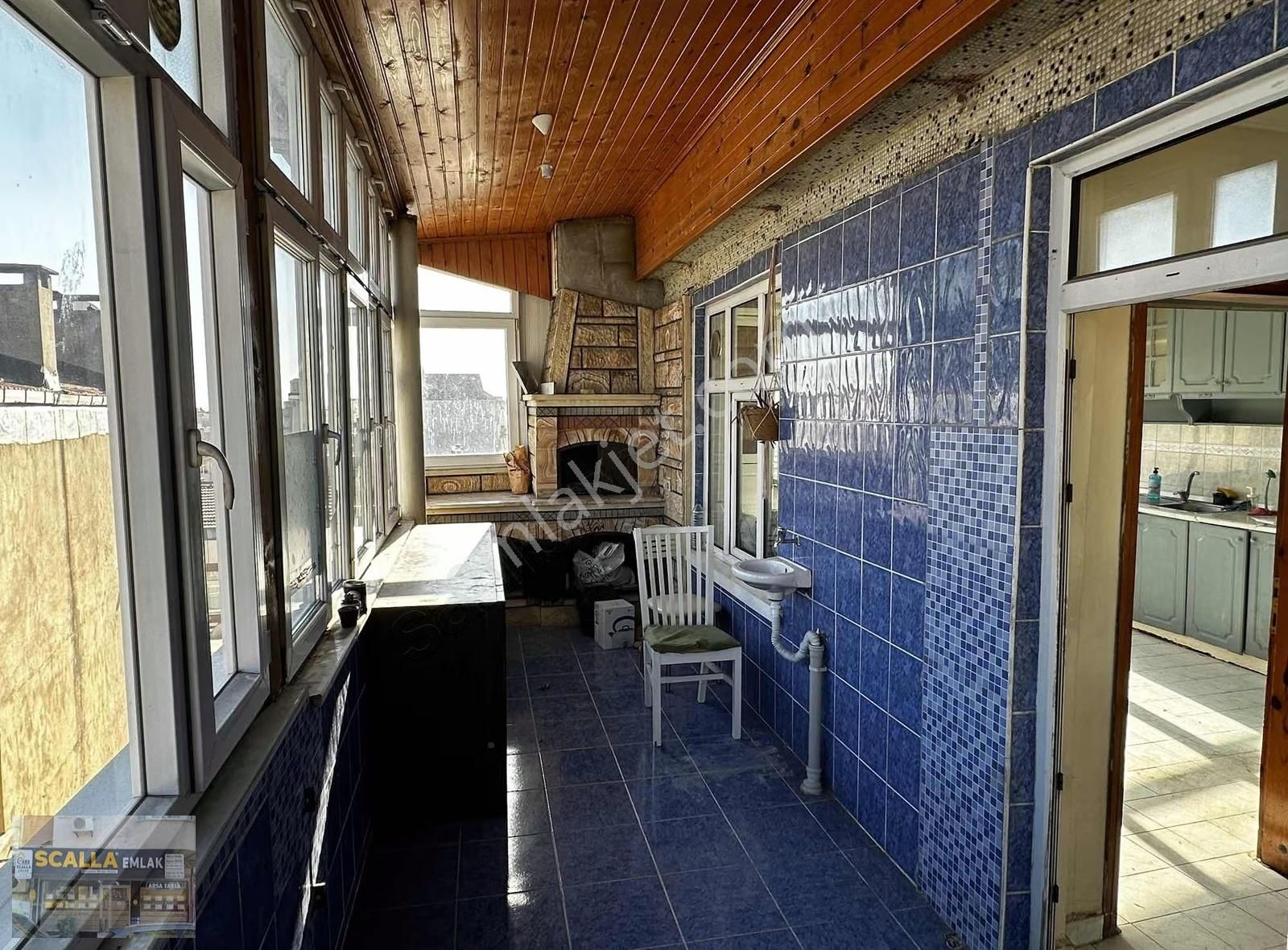 Sefaköy Metrobüse 6 Dk | 135 M² | 3+1 | 30 M² Balkon + Mangal - Görsel 12