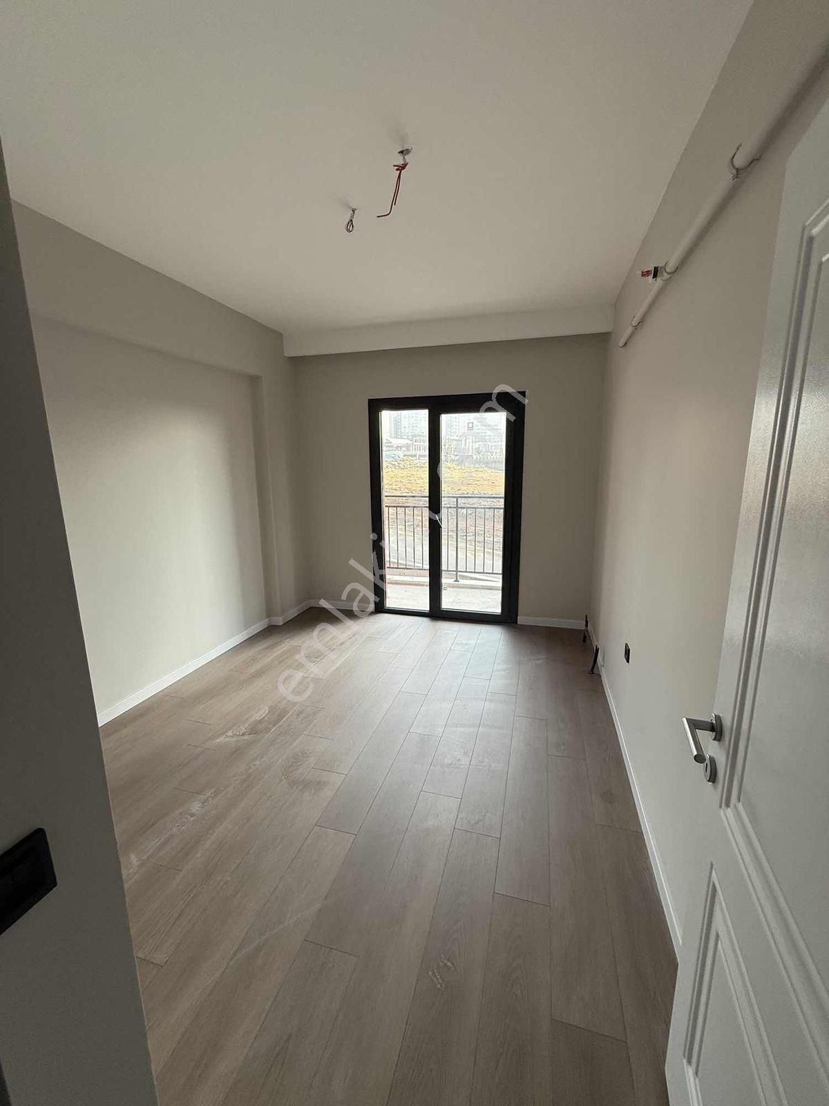 Mehmet Akif Ersoy Mahallesi'nde Satılık 1 + 1 Daire - Görsel 11