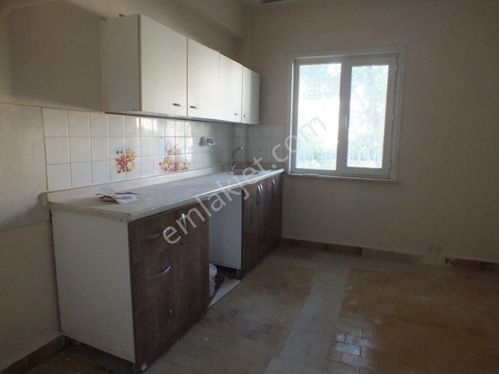 Karaman Alacasuluk Mahallesi Satılık 3 Katlı Müstakil Ev - Görsel 32