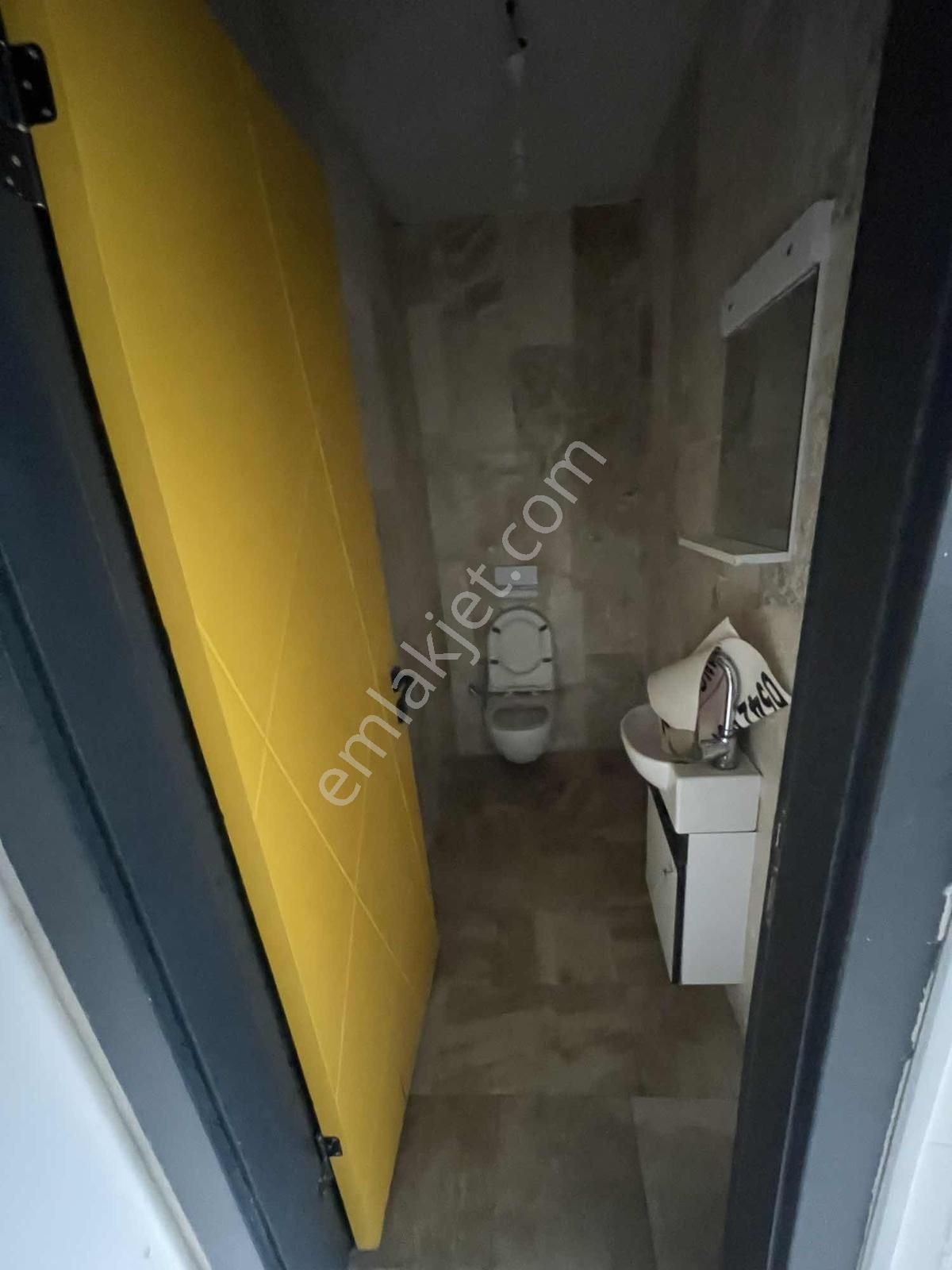 İvedik Tr İnvestte 75m2 Kiralık Dükkan - Görsel 2