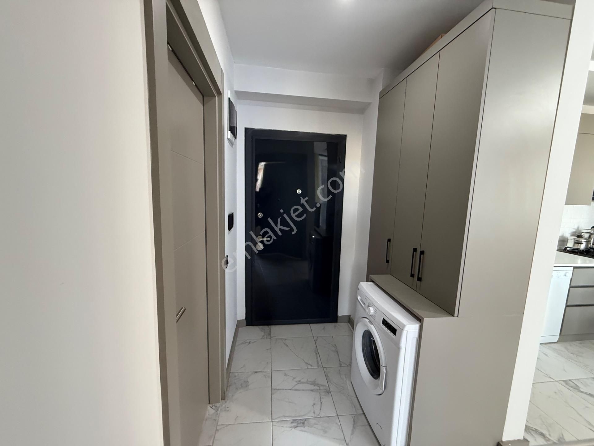 Altıntaş Havuzlu Otoparklı Site İçi Eşyalı 1+1 Kiralık - Görsel 4