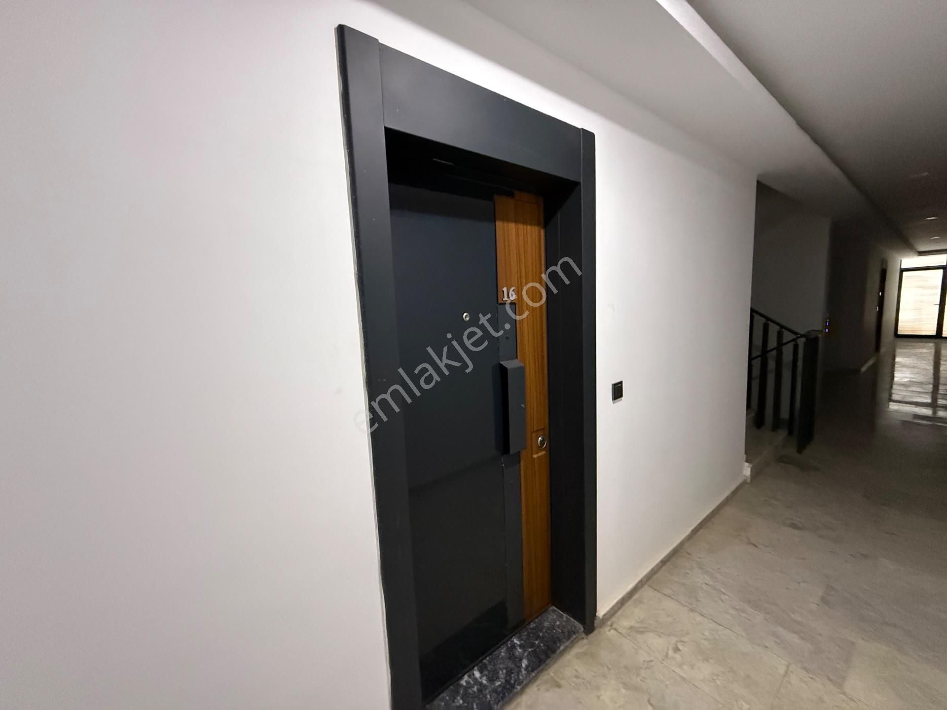 Altıntaş Havuzlu Otoparklı Site İçi Eşyalı 1+1 Kiralık - Görsel 17