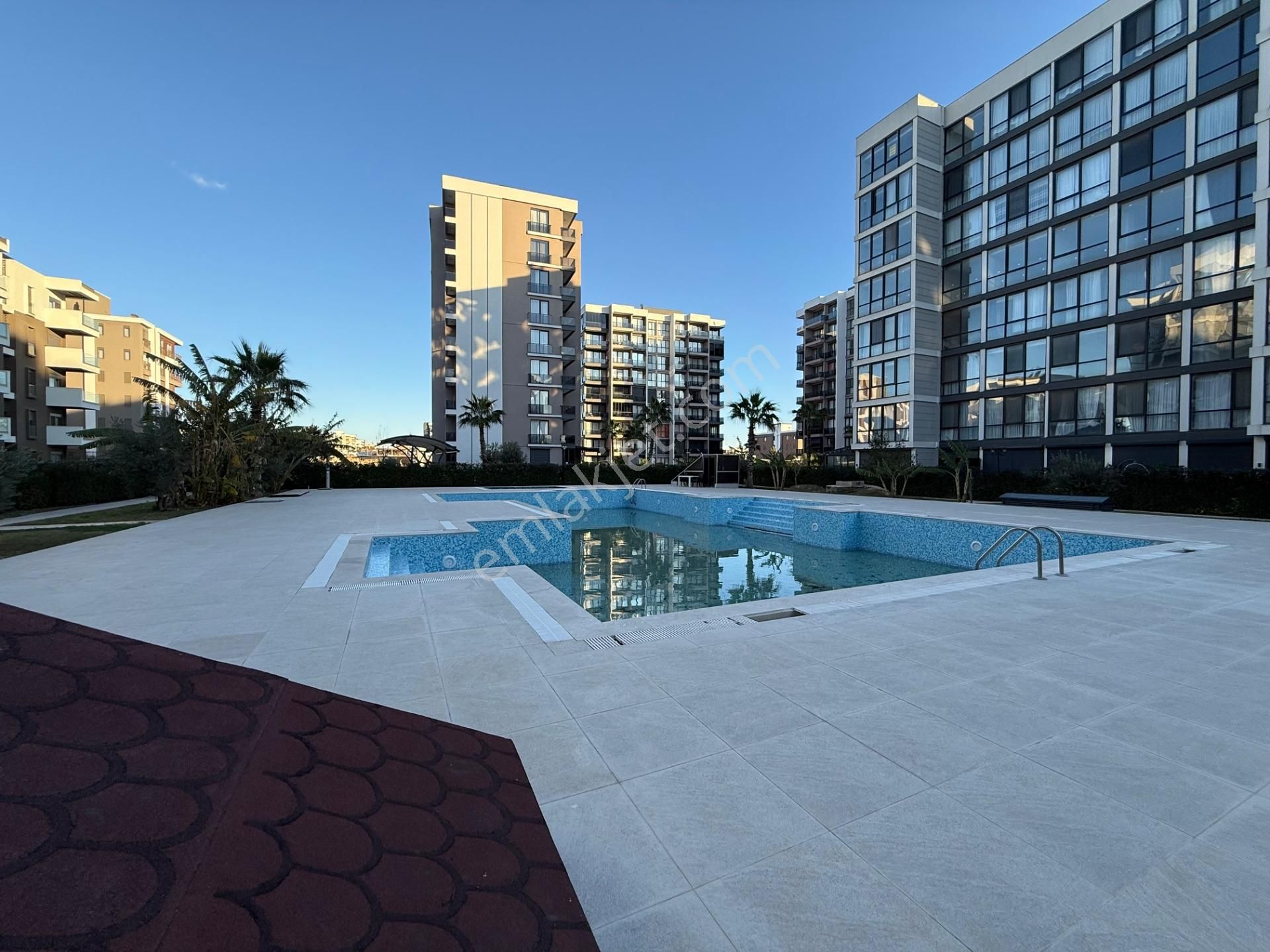 Altıntaş Havuzlu Otoparklı Site İçi Eşyalı 1+1 Kiralık - Görsel 26