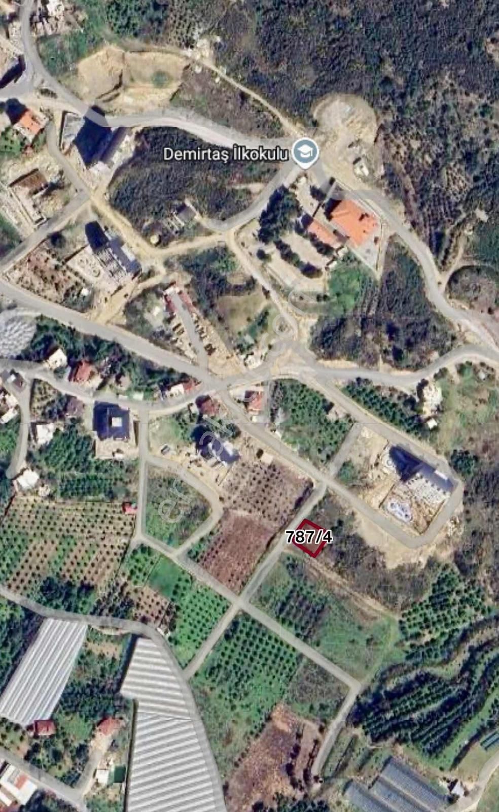 Alanya Demirtaşta Satılık 500 M2 Arsa