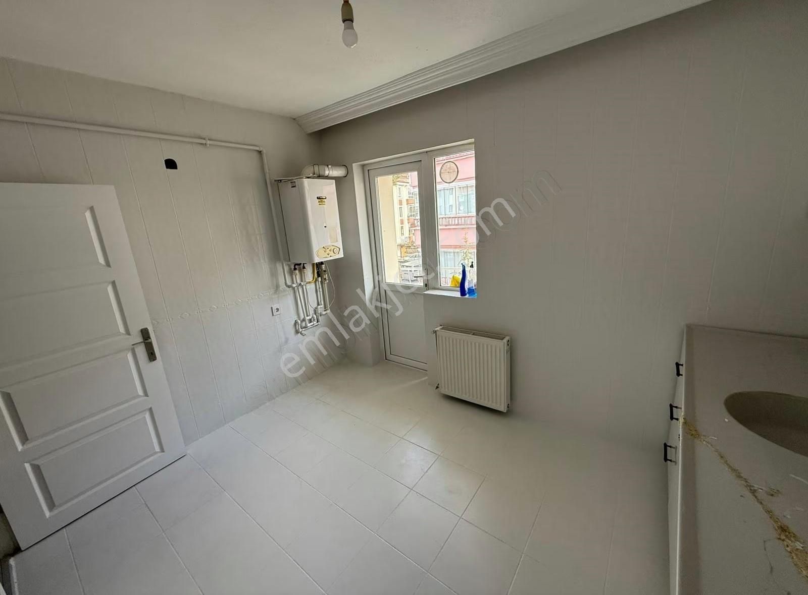 Ufuktepe İ.ö Okulu Yakını 3+1 Ara Kat Masrafsız Geniş 130m2 - Görsel 8