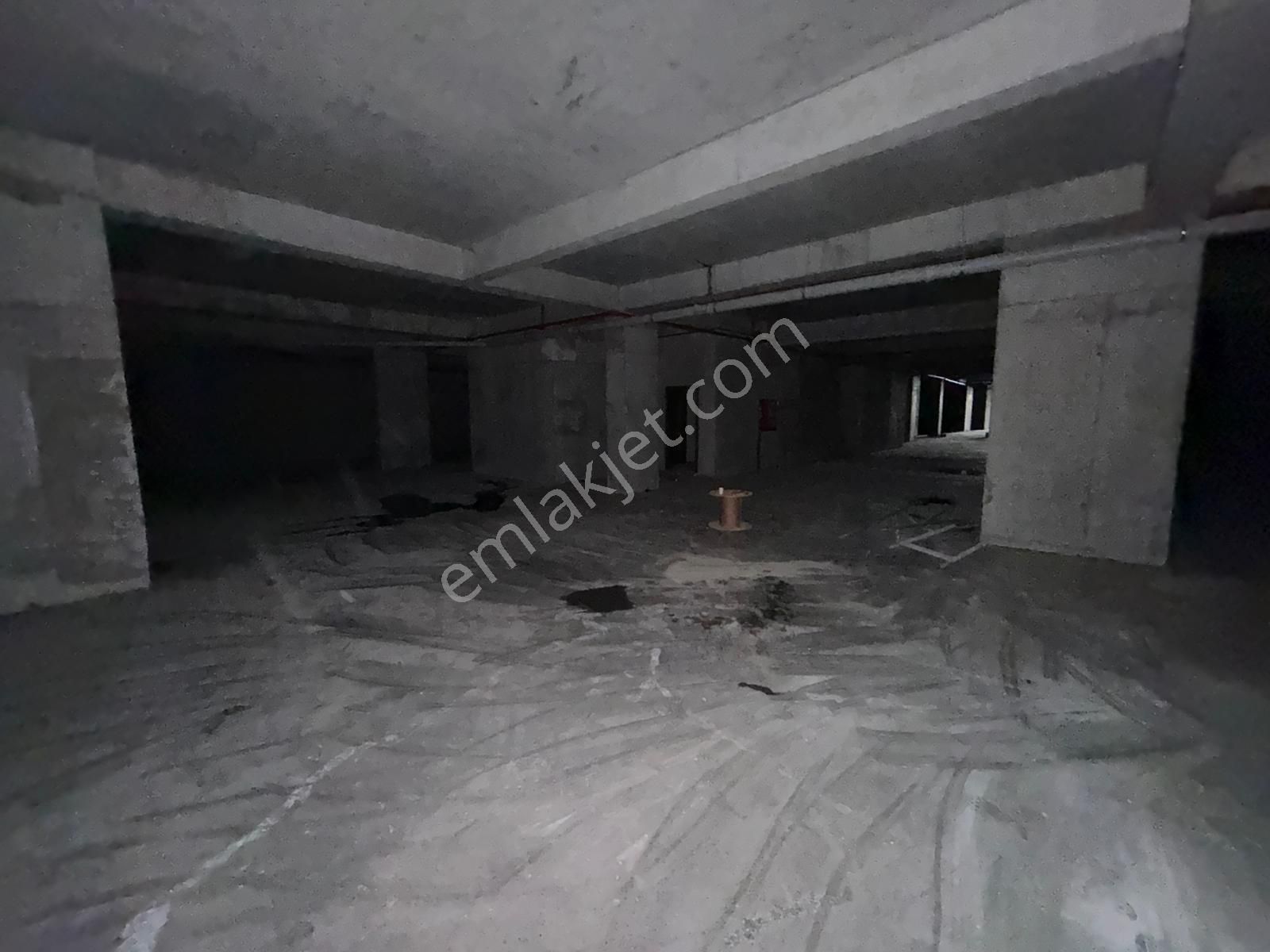 Aydın İnş. Uğurmumcu Mh. 1800m2 Düz Giriş Araç Girişli Dükkan - Görsel 3