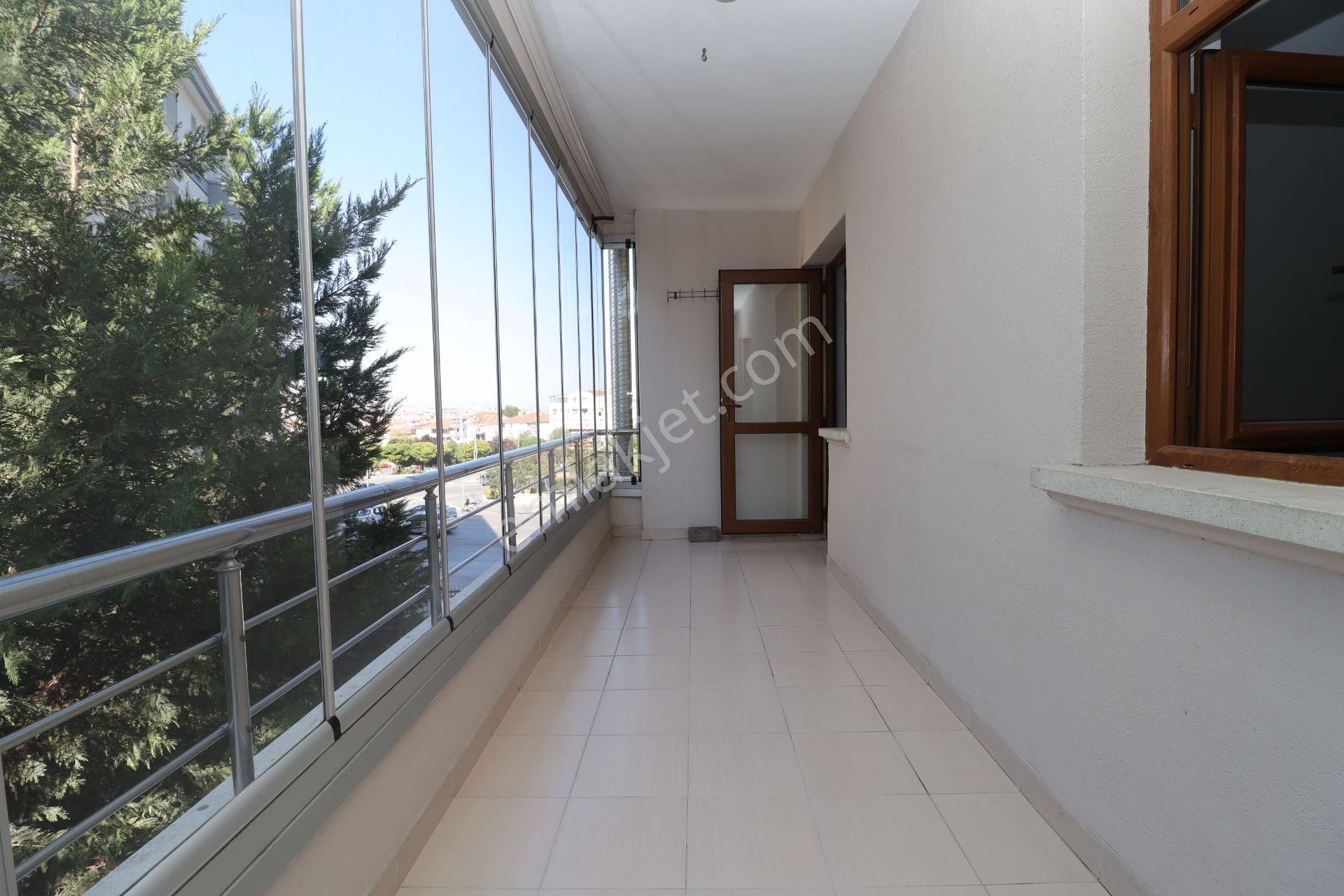 Akif'ten Sincan Pınarbaşın'da Site'de Ön Cephe Cadde Üzeri Asansörlü 4+1 Kiralık Daire - Görsel 16