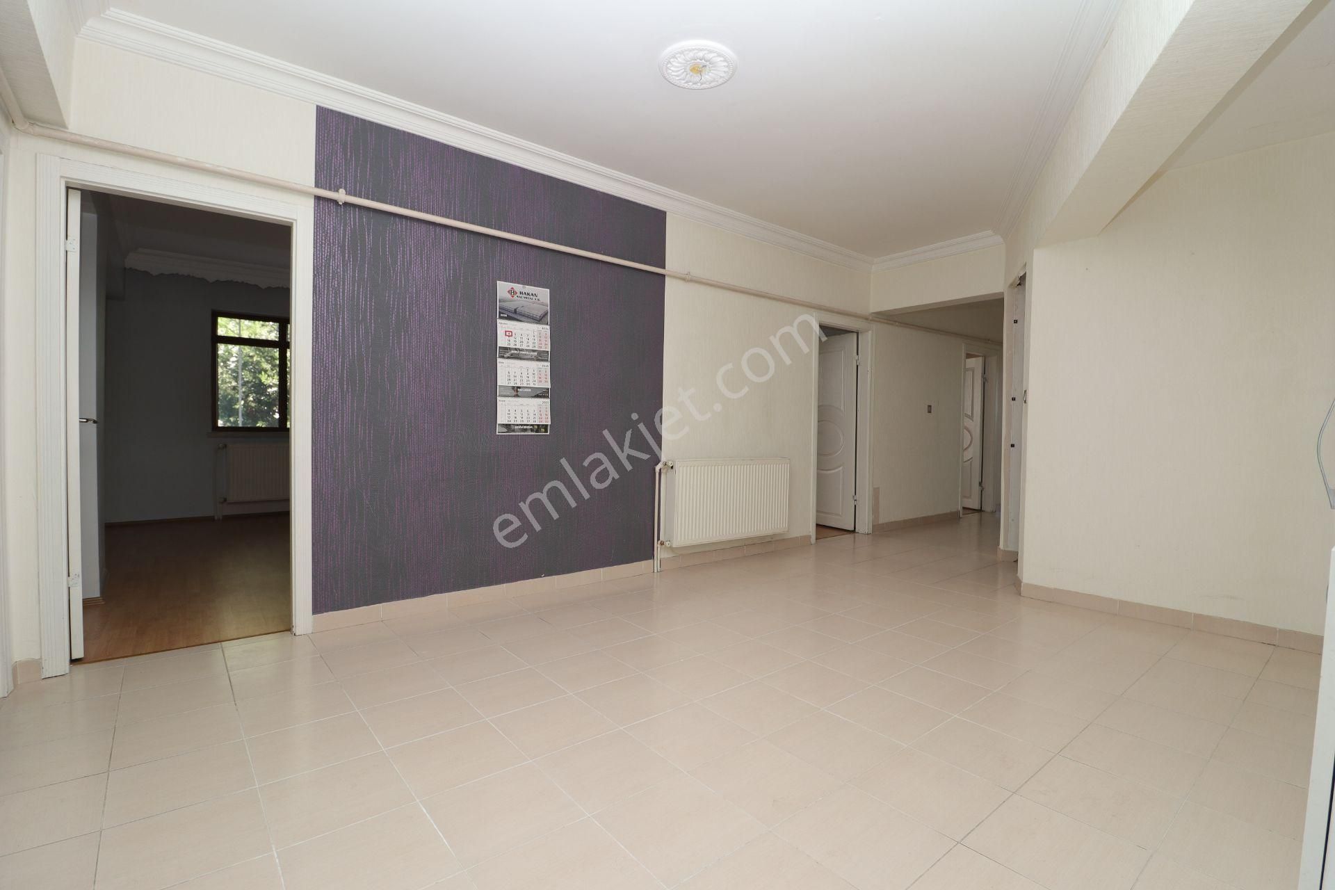 Akif'ten Sincan Pınarbaşın'da Site'de Ön Cephe Cadde Üzeri Asansörlü 4+1 Kiralık Daire - Görsel 12