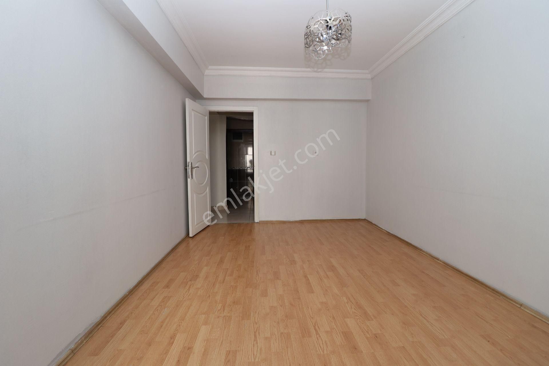 Akif'ten Sincan Pınarbaşın'da Site'de Ön Cephe Cadde Üzeri Asansörlü 4+1 Kiralık Daire - Görsel 14