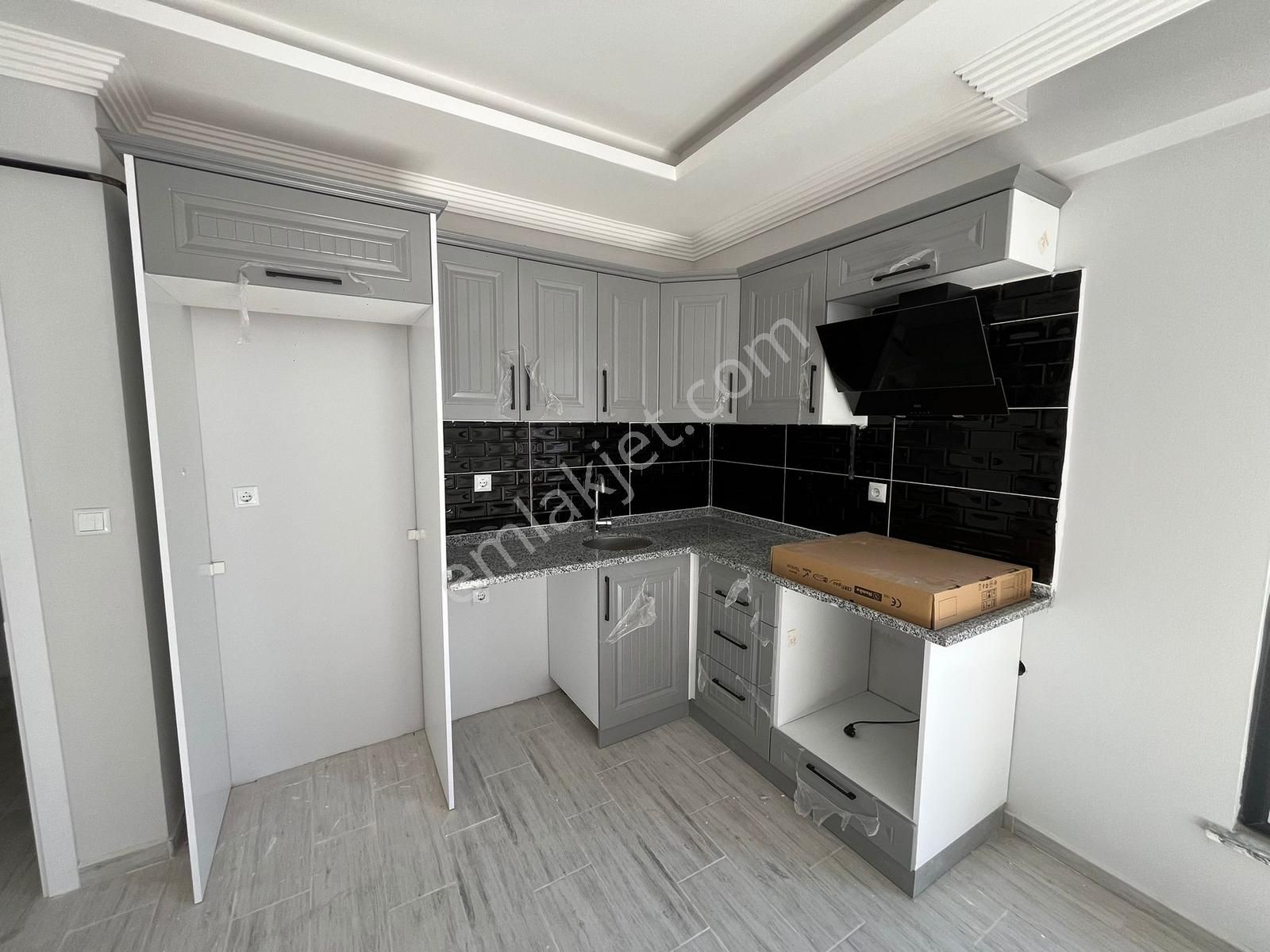 Şan Group'tan Prestijli Havuzlu Sitede Nefis 2+1 - Görsel 2