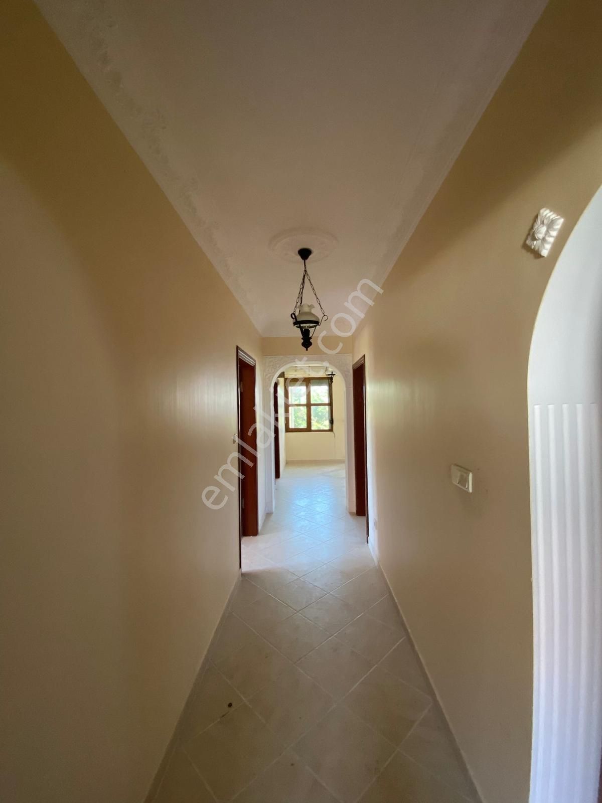 Selimpaşa'da Tam Müstakil 7+2 Triplex Havuzlu Villa - Görsel 28