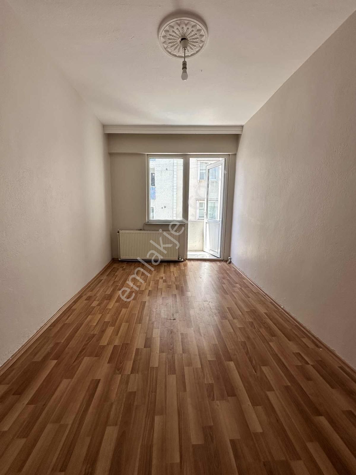 Agm'den Müthiş Konumda 2+1 Asansörlü Satılık Daire Fırsatı Acil - Görsel 16