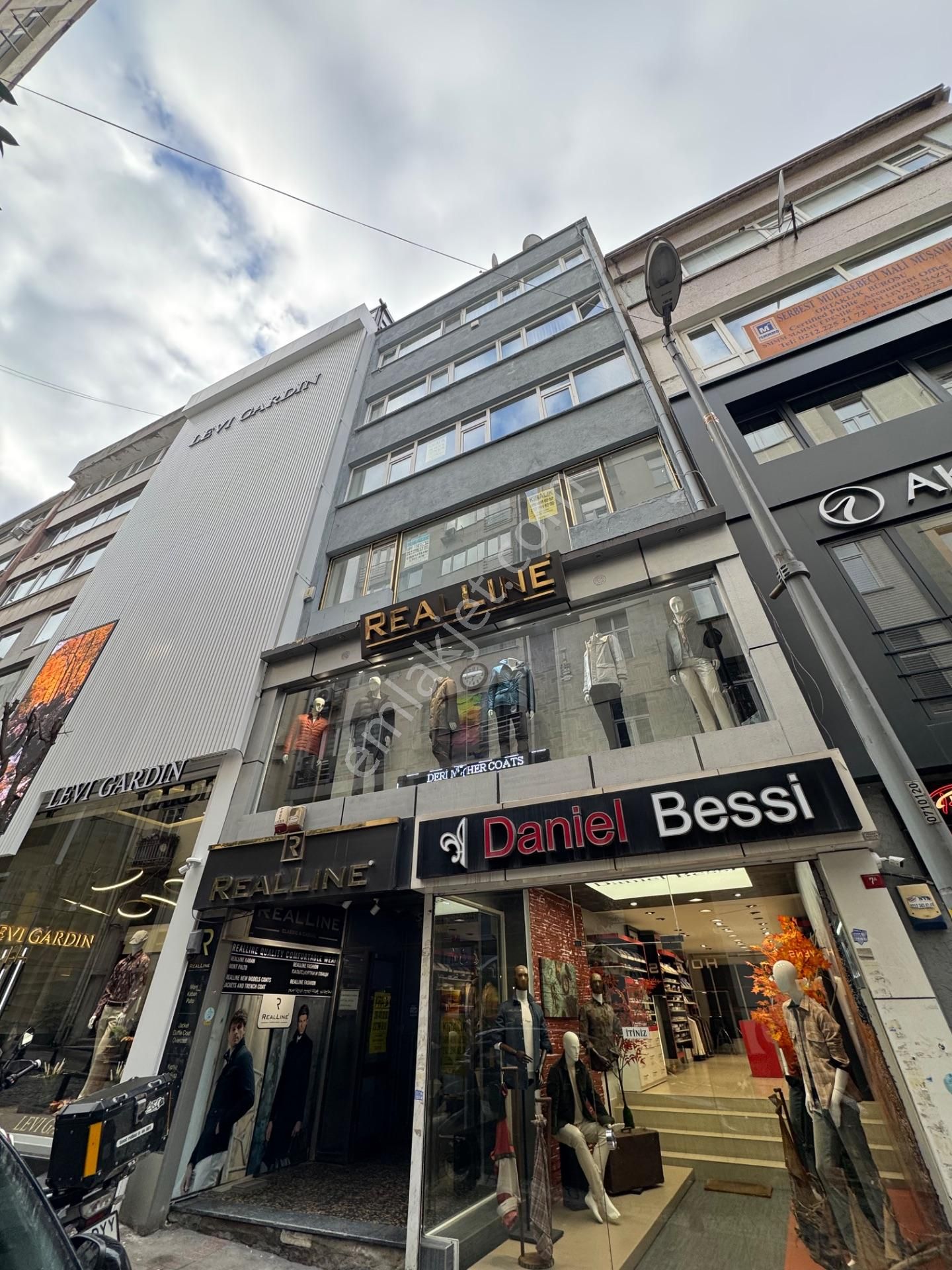 Erkutun'dan Osmanbey'de, Metroya Ve Nişantaşı'na Yakın, 4 Bölümlü Vitrinli Asansörlü Kiralık İş Yeri - Görsel 28