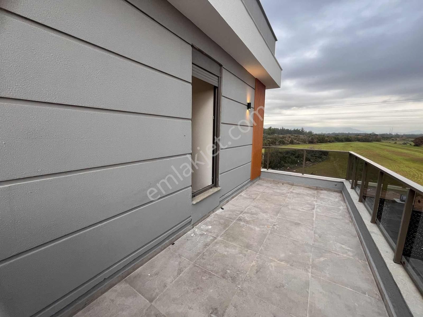 Doğa İle İç İçe Kaliteli İşçilik Ve Muhteşem Manzaralı Villa - Görsel 7