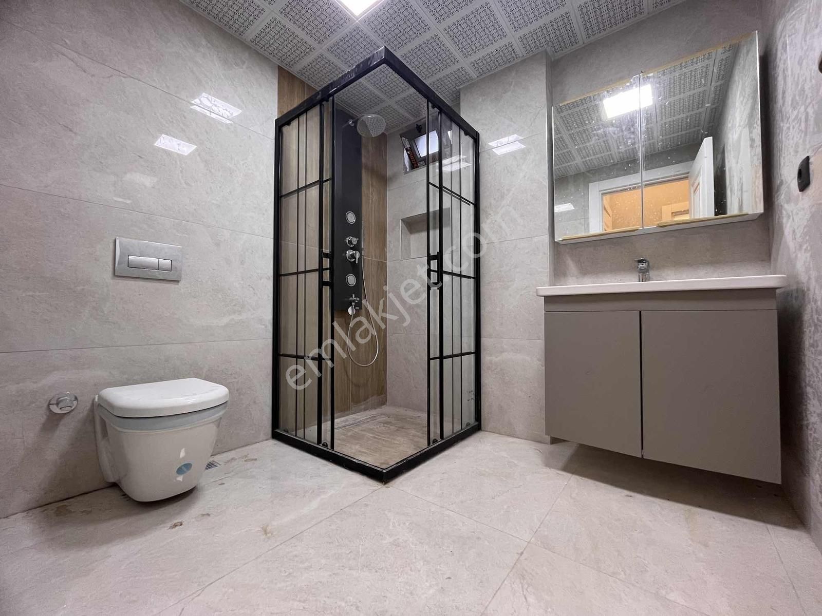 Doğa İle İç İçe Kaliteli İşçilik Ve Muhteşem Manzaralı Villa - Görsel 35