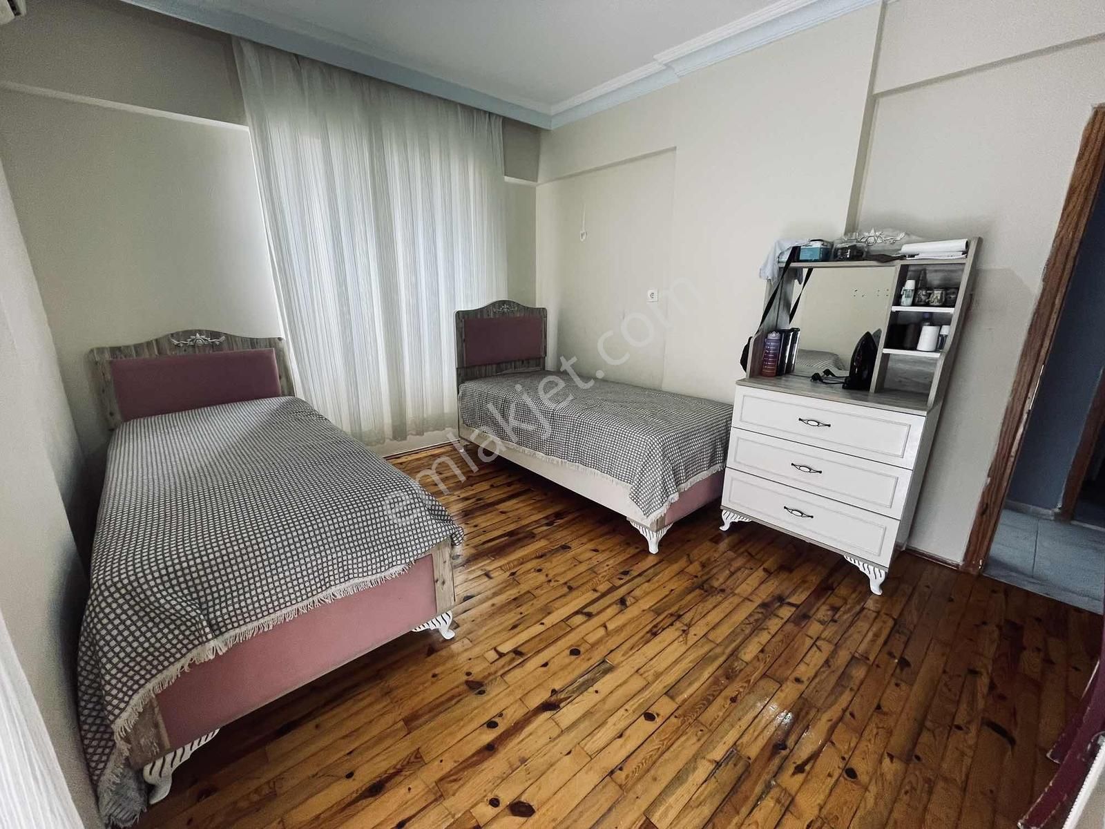 Karşıyaka Mah Site İçi Devasa Genişlikte Ara Kat Daıre - Görsel 18