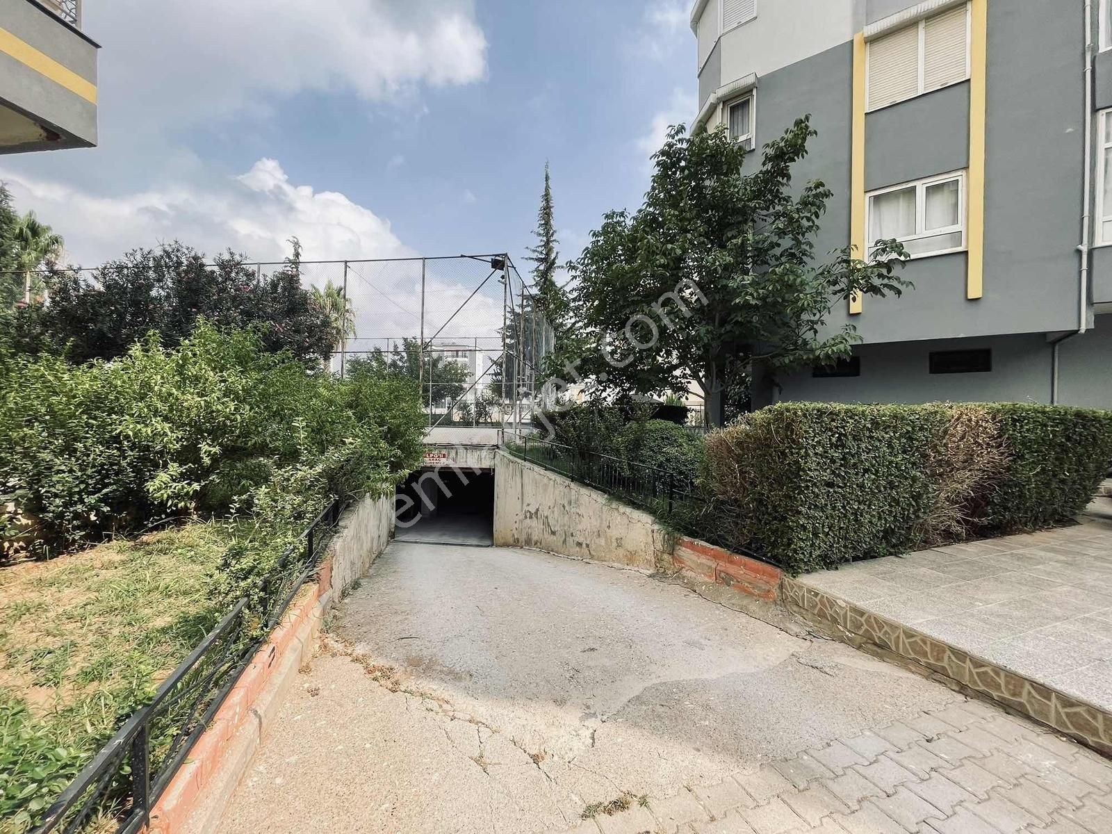 Karşıyaka Mah Site İçi Devasa Genişlikte Ara Kat Daıre - Görsel 16