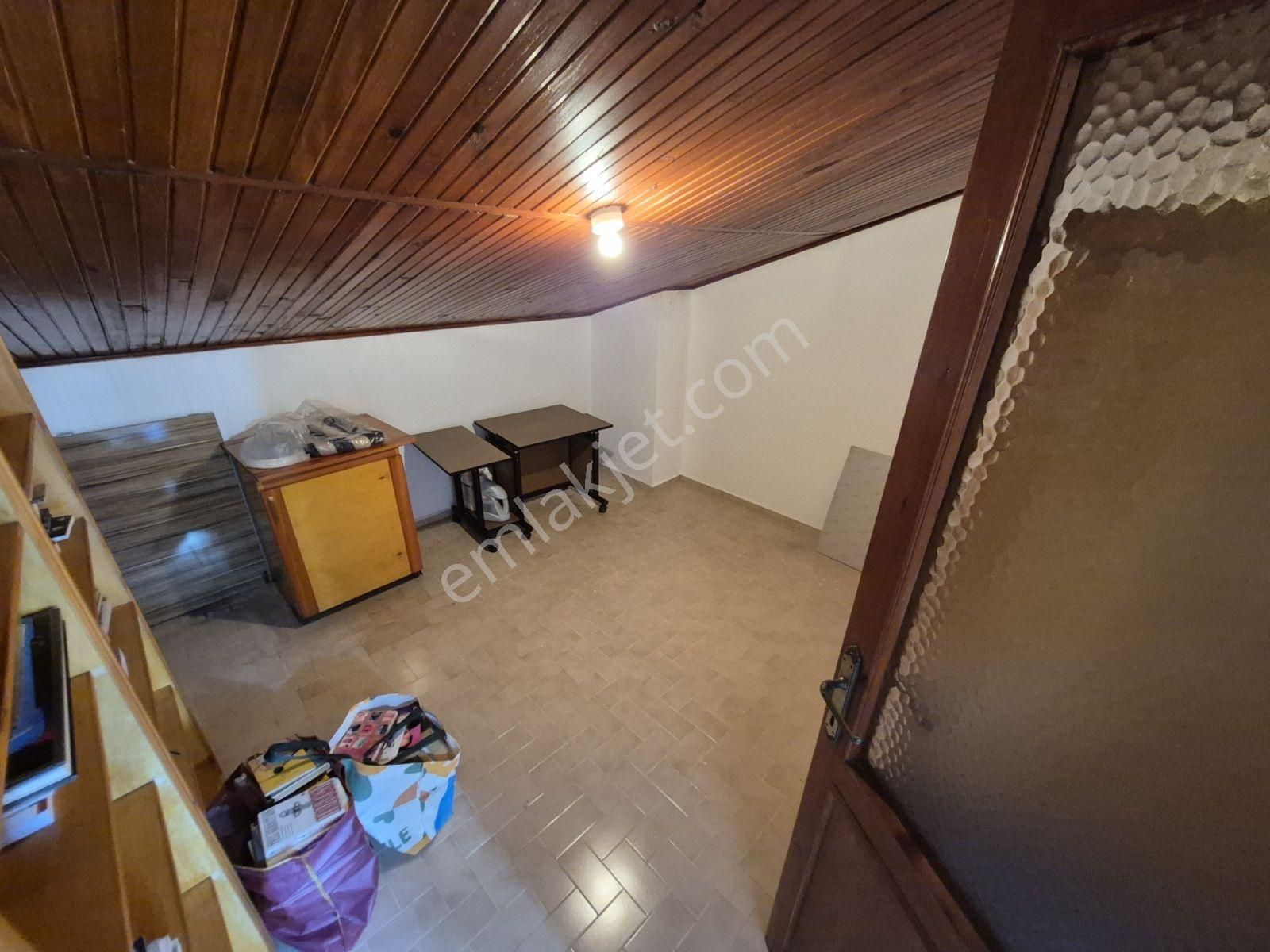 Yenimahalle Plajlarına 50mt Müstakil Villa - Görsel 13