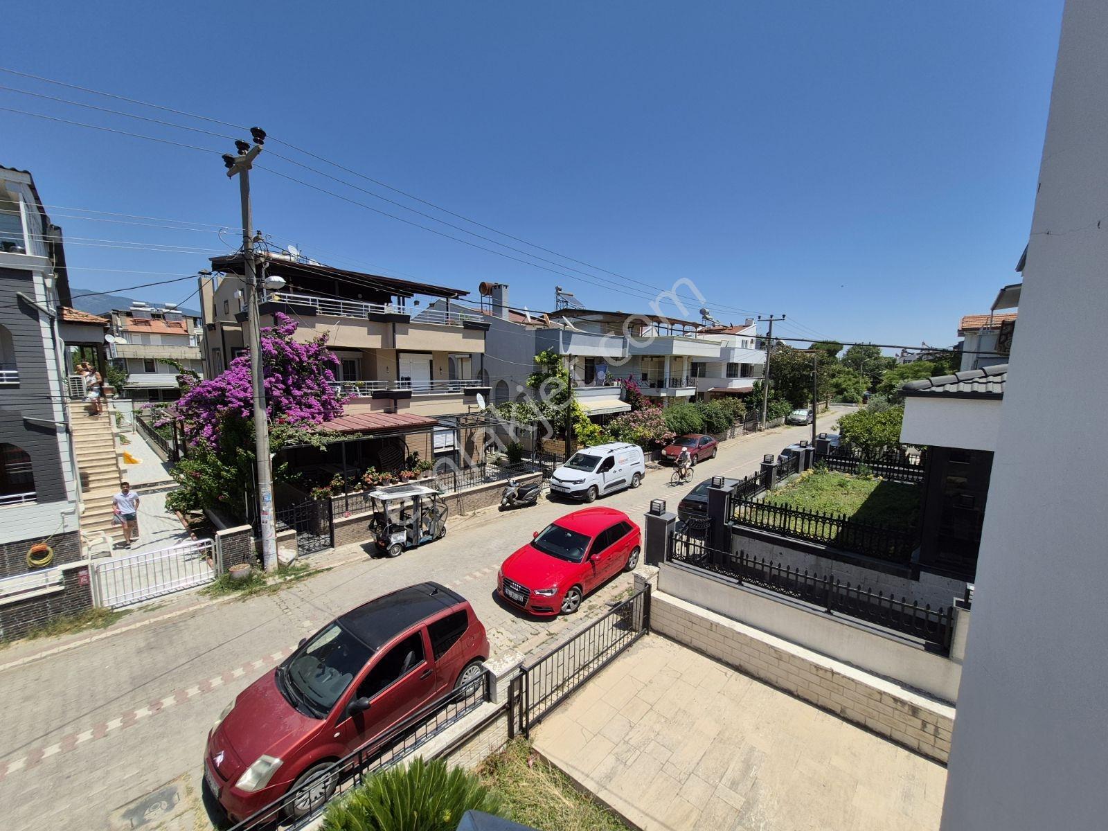 Ev – Edremit, Sarıkız - Görünüm 3