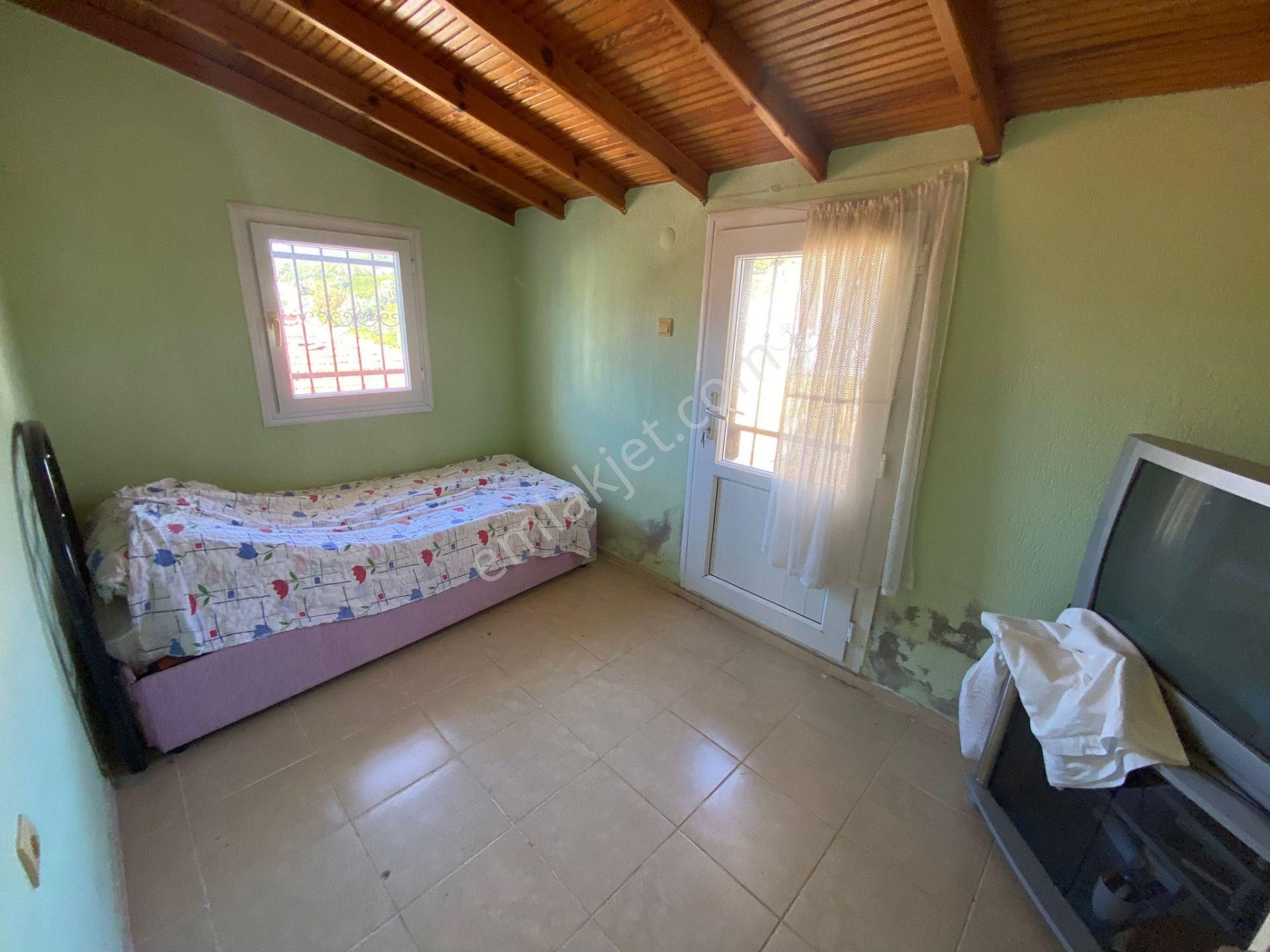 Saim Olcayto'dan Muhteşem Konumda 4+1 Geniş Bahçeli Yazlık - Görsel 25