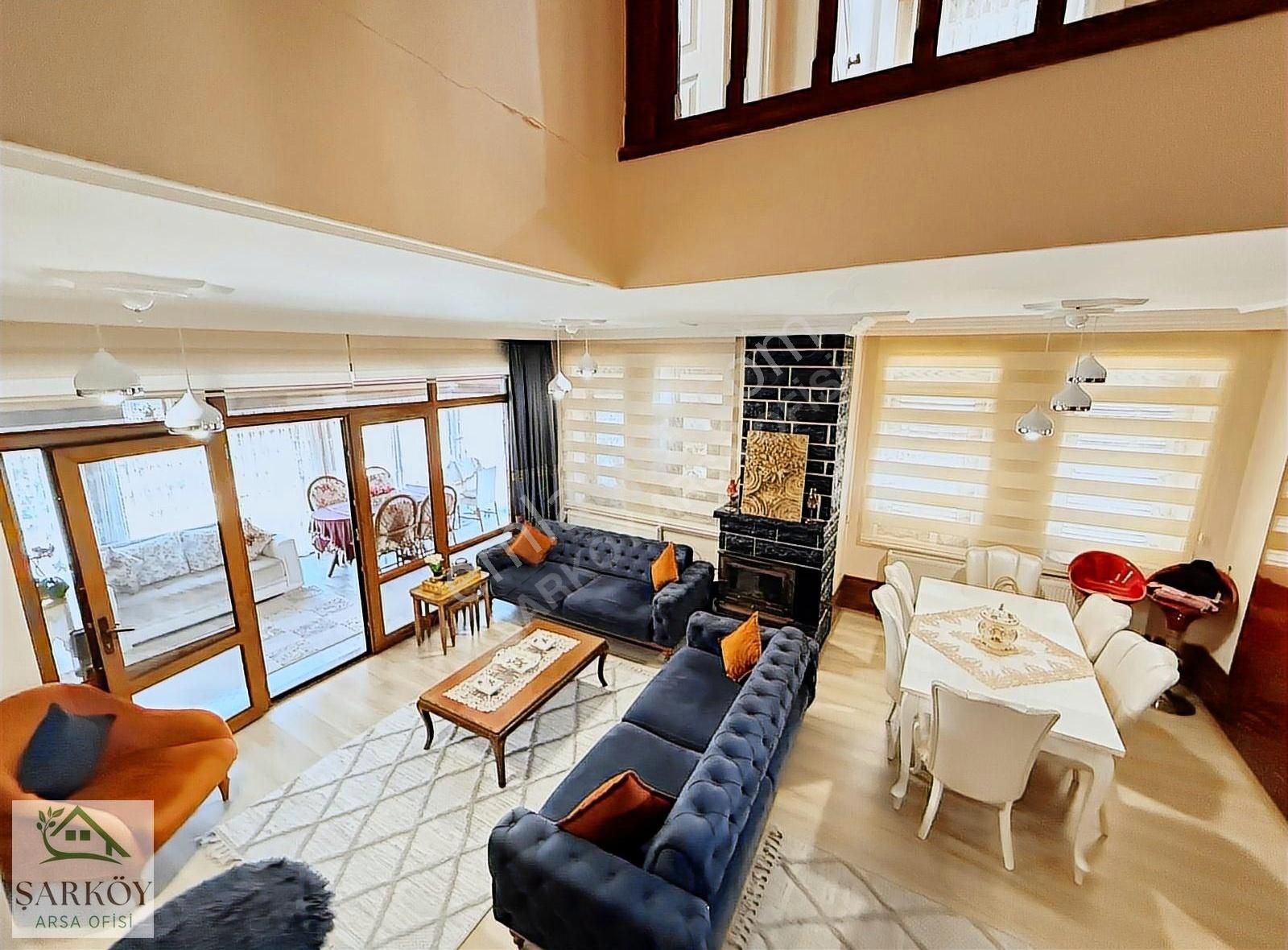 Bahçelievler Mah Havuzlu Site İçerisinde Denize Sıfır Villa - Görsel 16