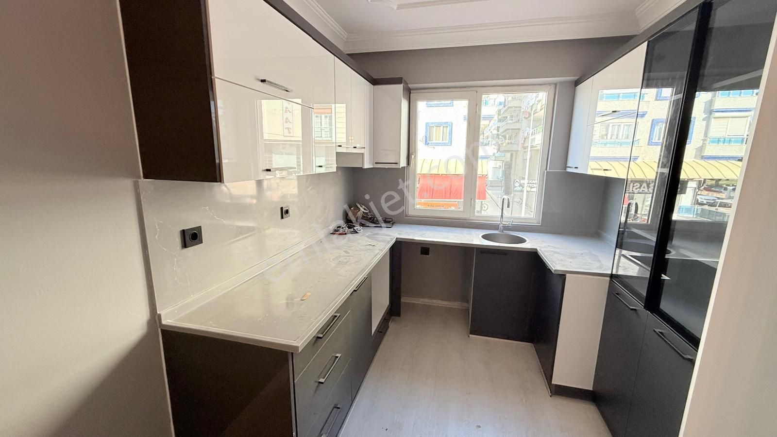 Didim Merkezde 3+1 Açık Mutfak Daire - Görsel 11