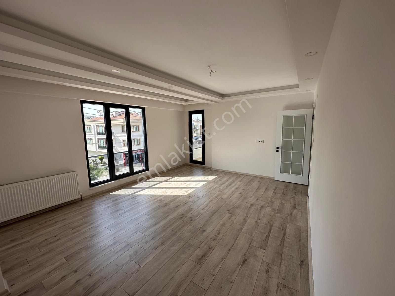 Adnan Mendereste Koçtaşın Yanında Kiralık 2+1 Daire