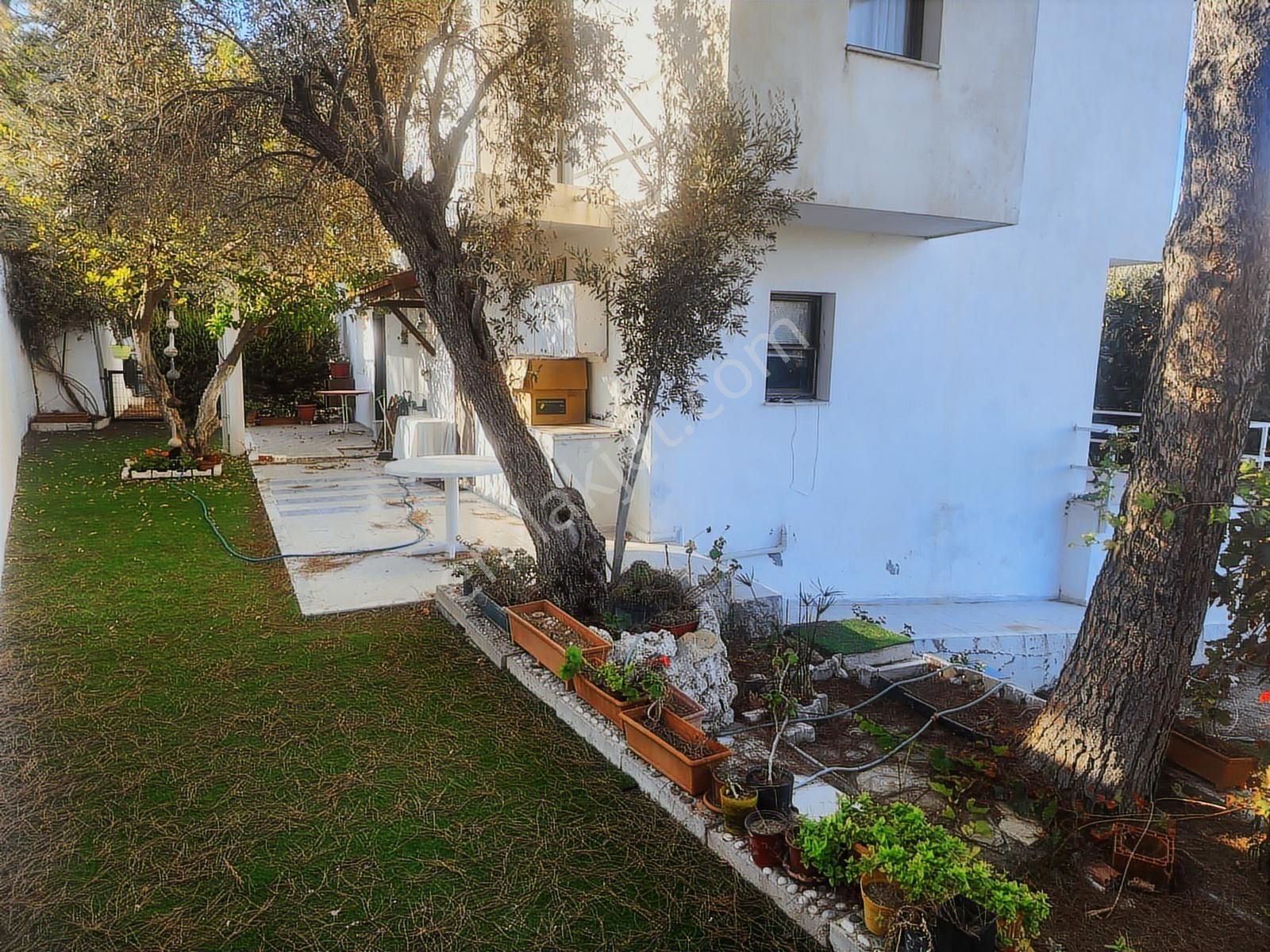 Mordoğanda Efeler Sitesinde Eşyalı Kiralık Yazlık - Görsel 8