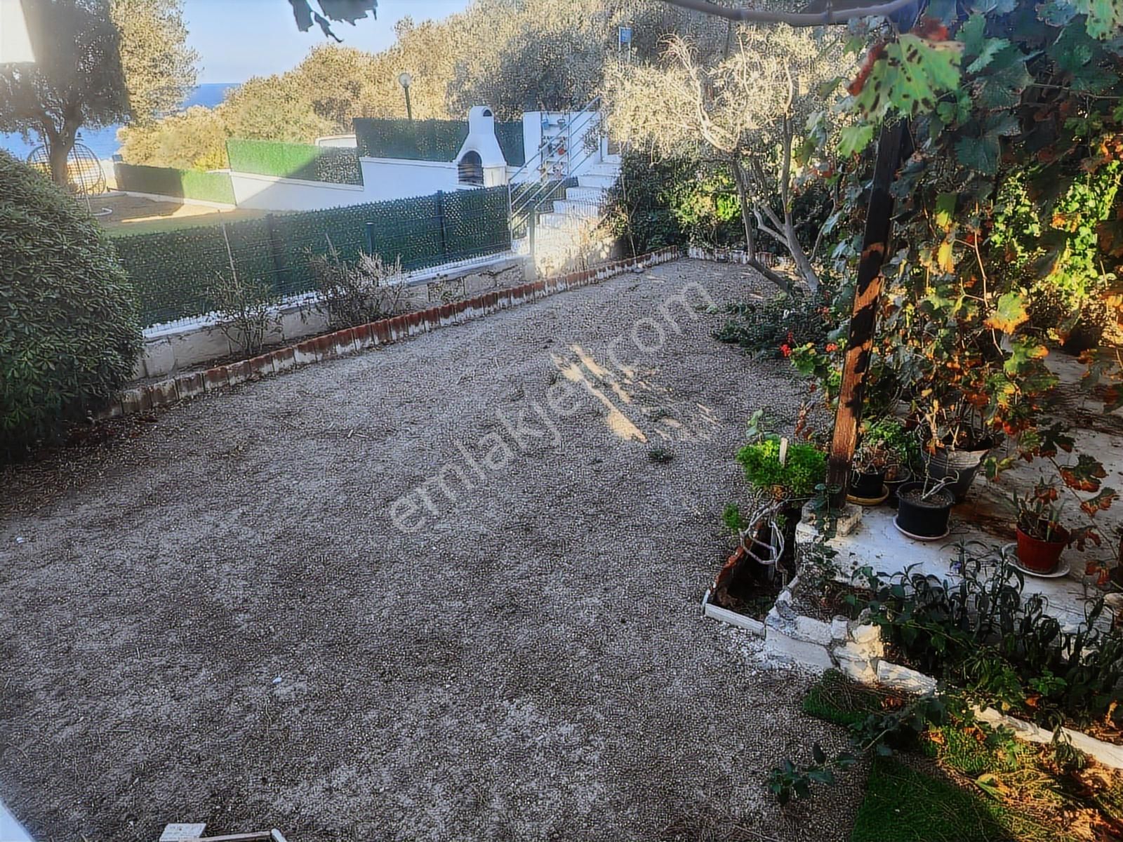 Mordoğanda Efeler Sitesinde Eşyalı Kiralık Yazlık - Görsel 17