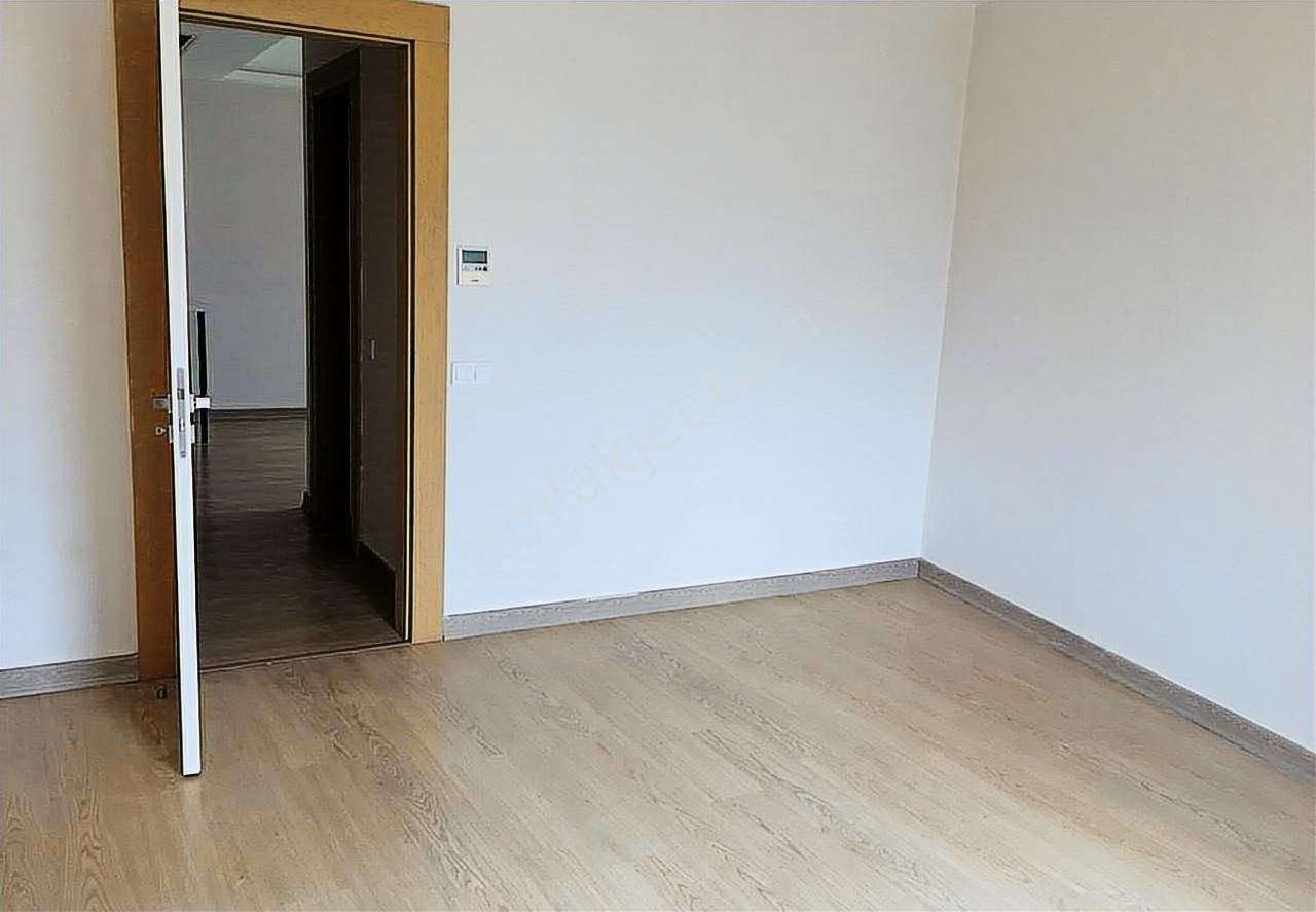 Merdivenköy Sıfır Oturuma Hazır Geniş M2 1+1 Satılık Daire - Görsel 10