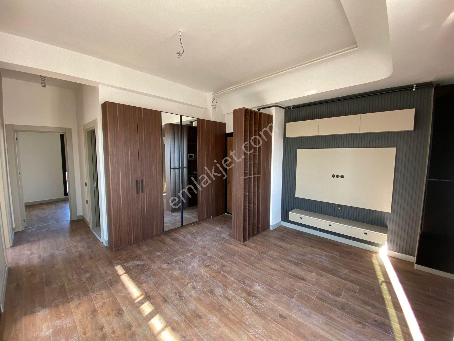 Karınca'dan Batıkent'te Sıfır Yapılı Merkezi Konumda 2+1 Satılık - Görsel 4