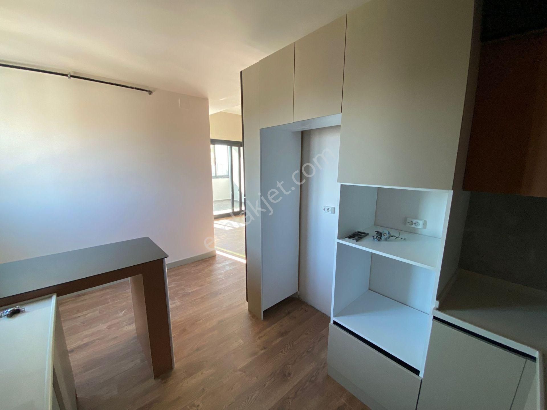 Karınca'dan Batıkent'te Sıfır Yapılı Merkezi Konumda 2+1 Satılık - Görsel 8