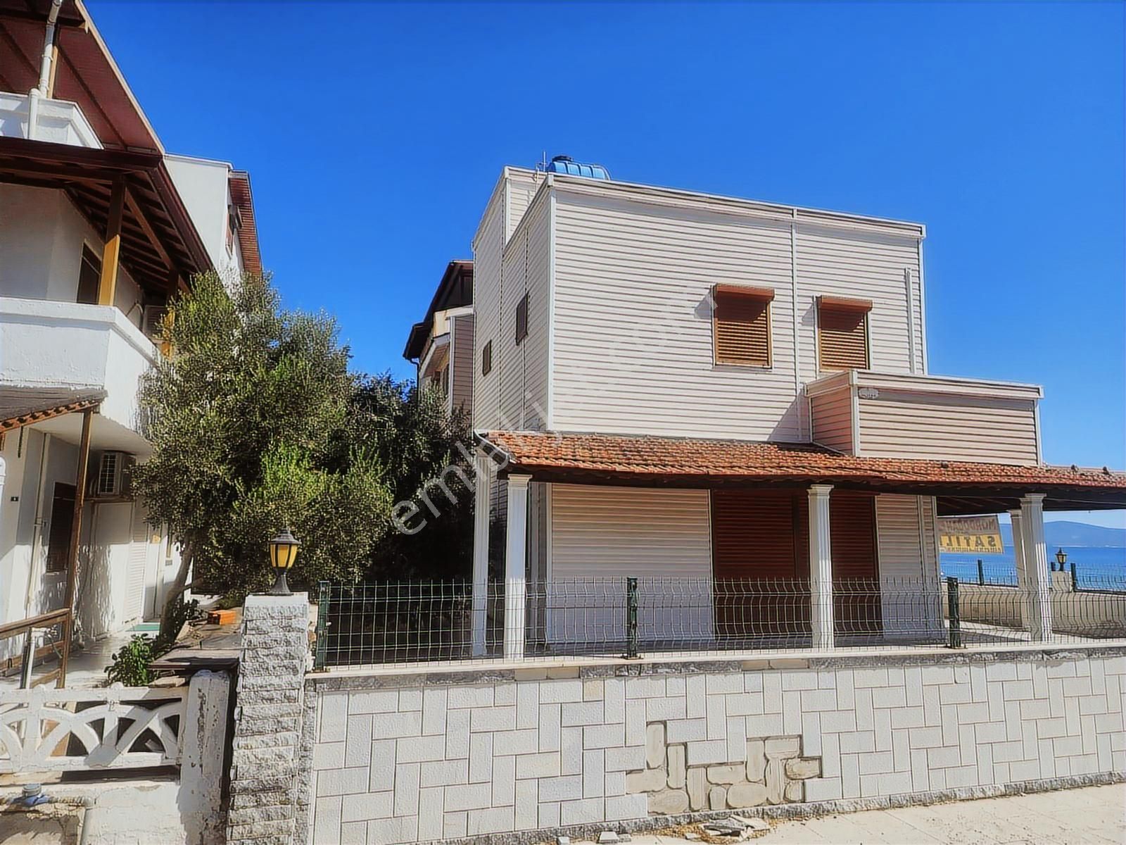 Mordoğan Emlaktan Manal Koyunda Denize Sıfır Satılık Yazlık - Görsel 8