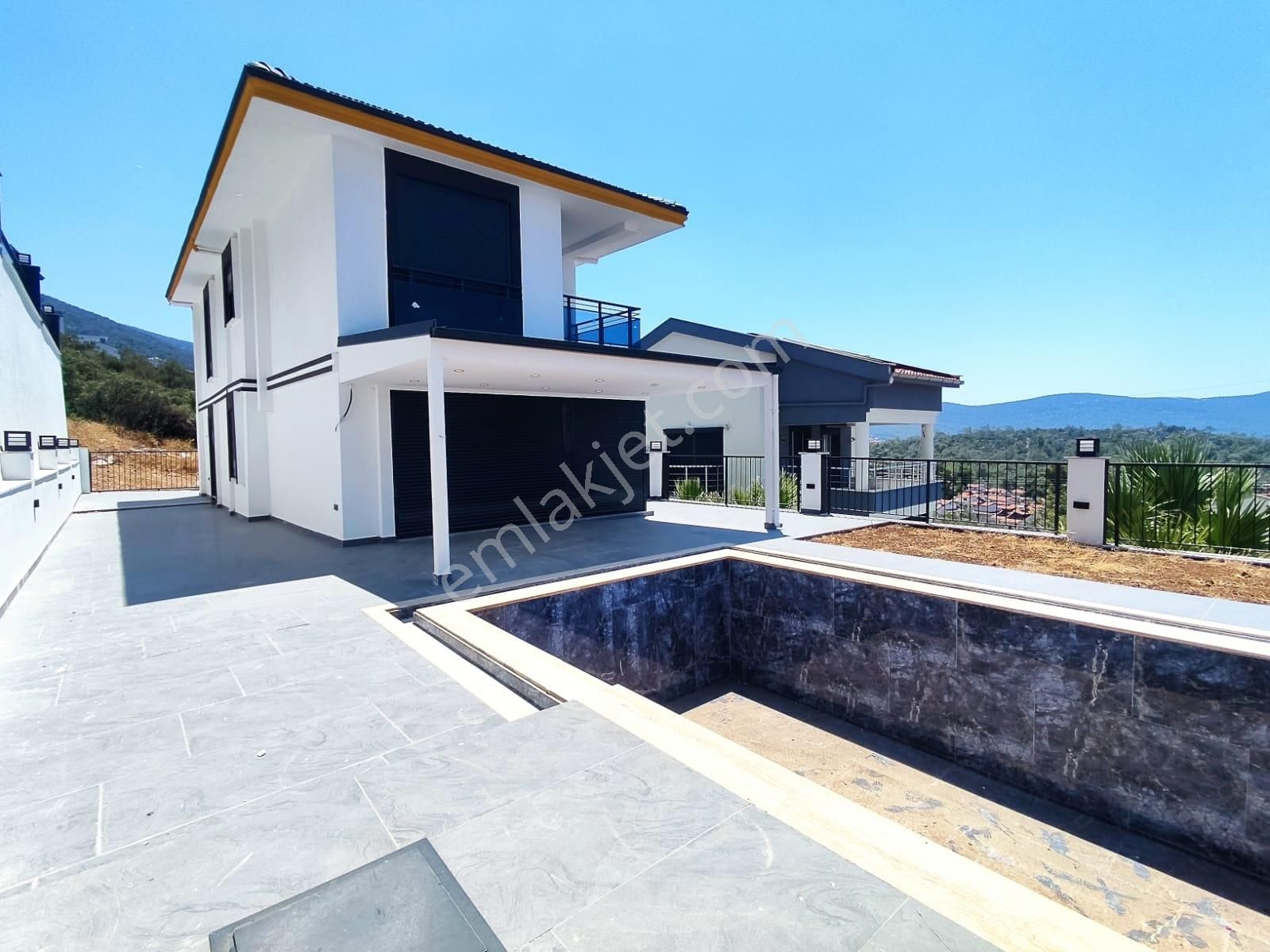 Akbük Te Satılık 4+1 Bağımsız Müstakil Villa - Görsel 17