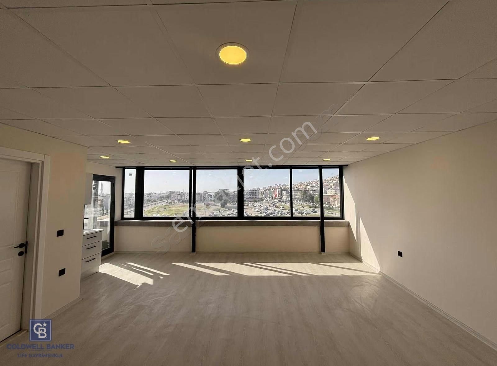 Çiğli Anadolu Caddesi Üzeri 250 M2 Kiralık Ofis - Görsel 5