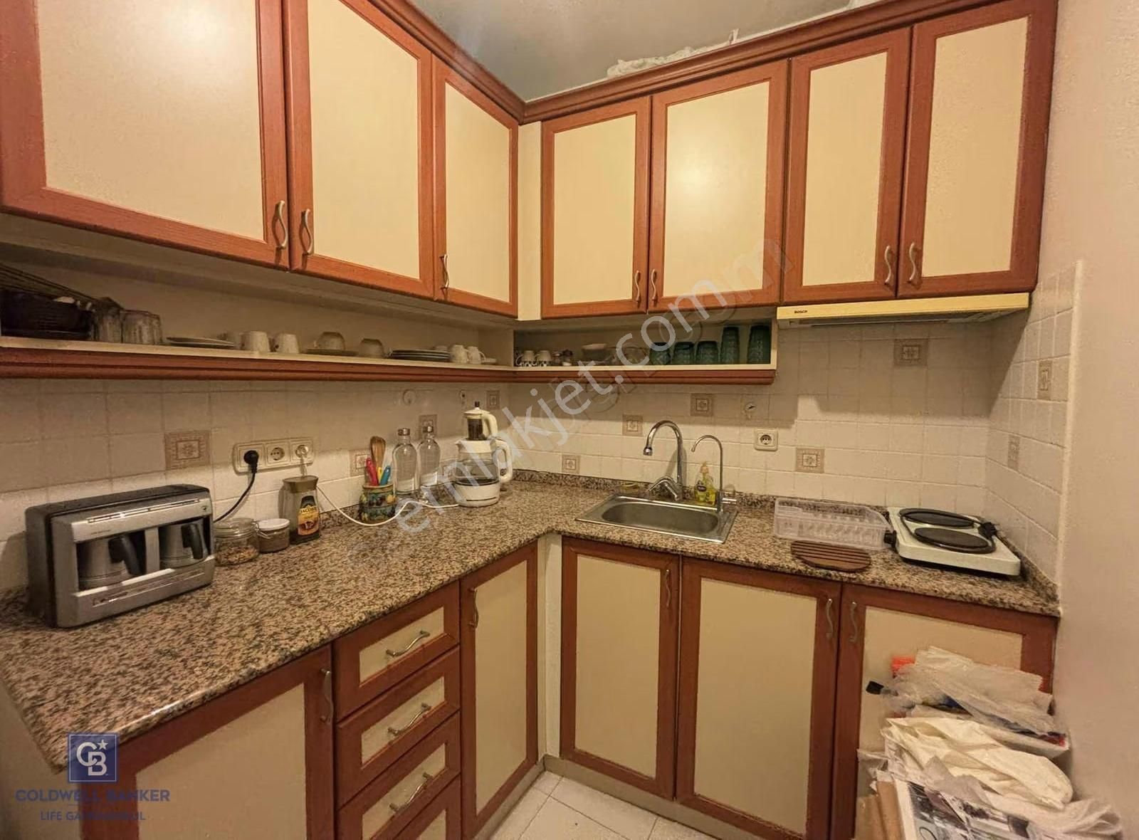 Alsancak Kıbrıs Şehitlerinin Girişinde 110 M2 Kiralık Muaynehane - Görsel 6