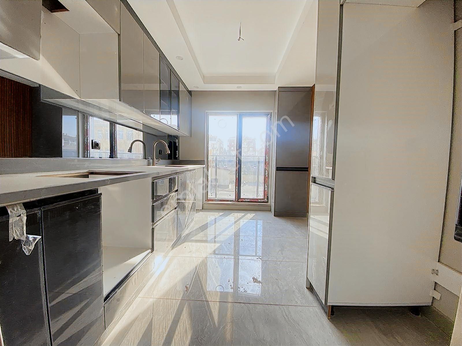 Süvari Mah Asansörlü Yeni Bina 3+1 Arakat Çift Banyolu Daire - Görsel 18